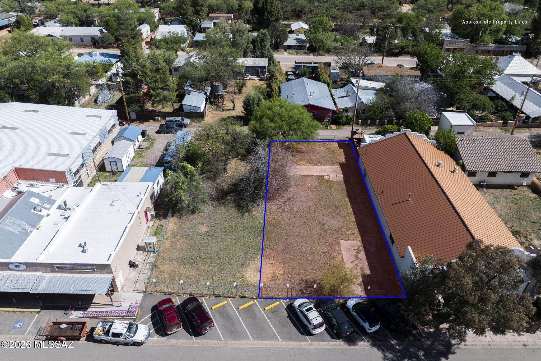 This property offers a fantastic location in the charming town of Patagonia, featuring a flat, usable lot that's perfect for a variety of possibilities. With its convenient setting and versatile flat landscape, this is a wonderful opportunity to own a piece of Patagonia's unique appeal.