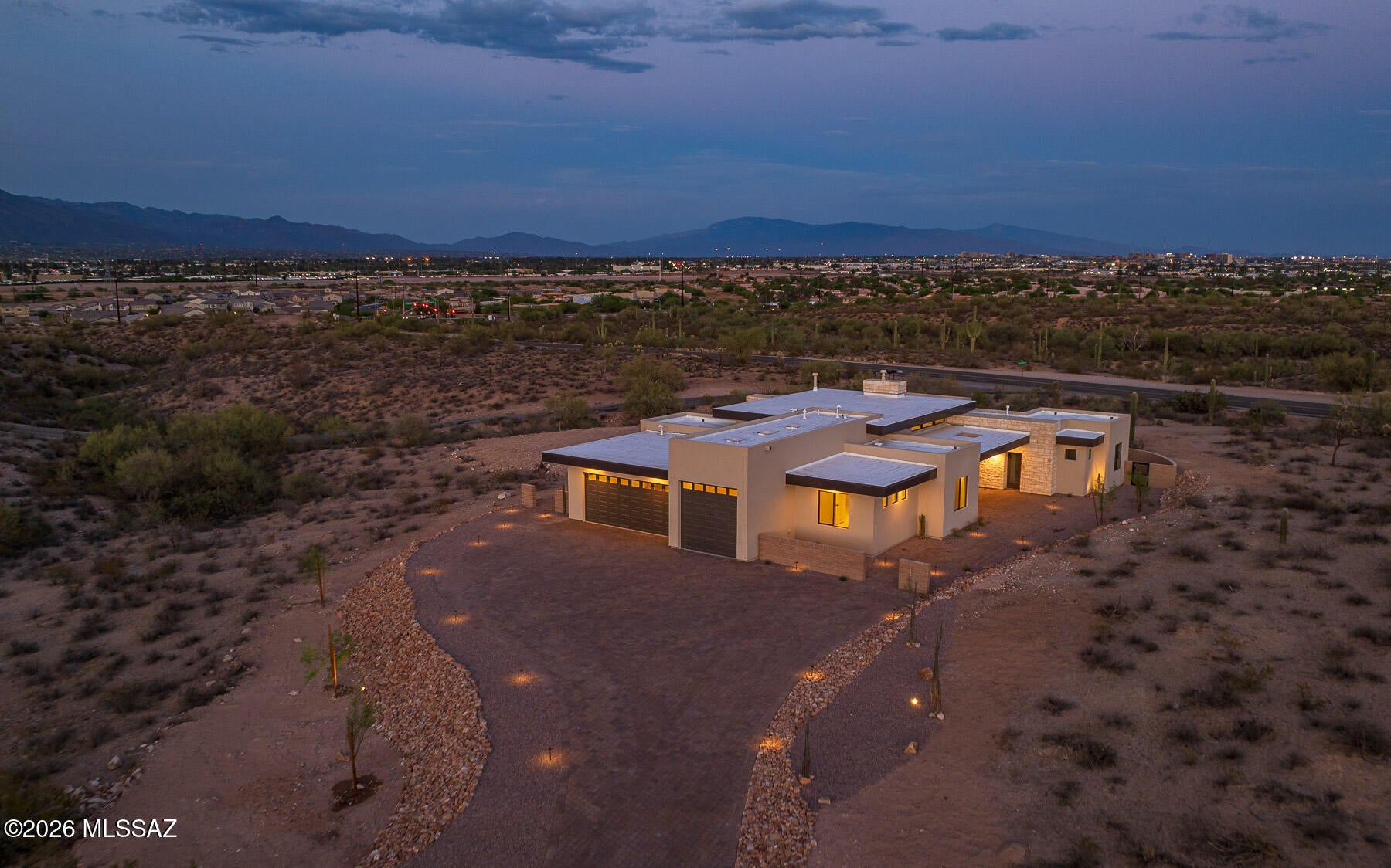 Las Nubes - Residential