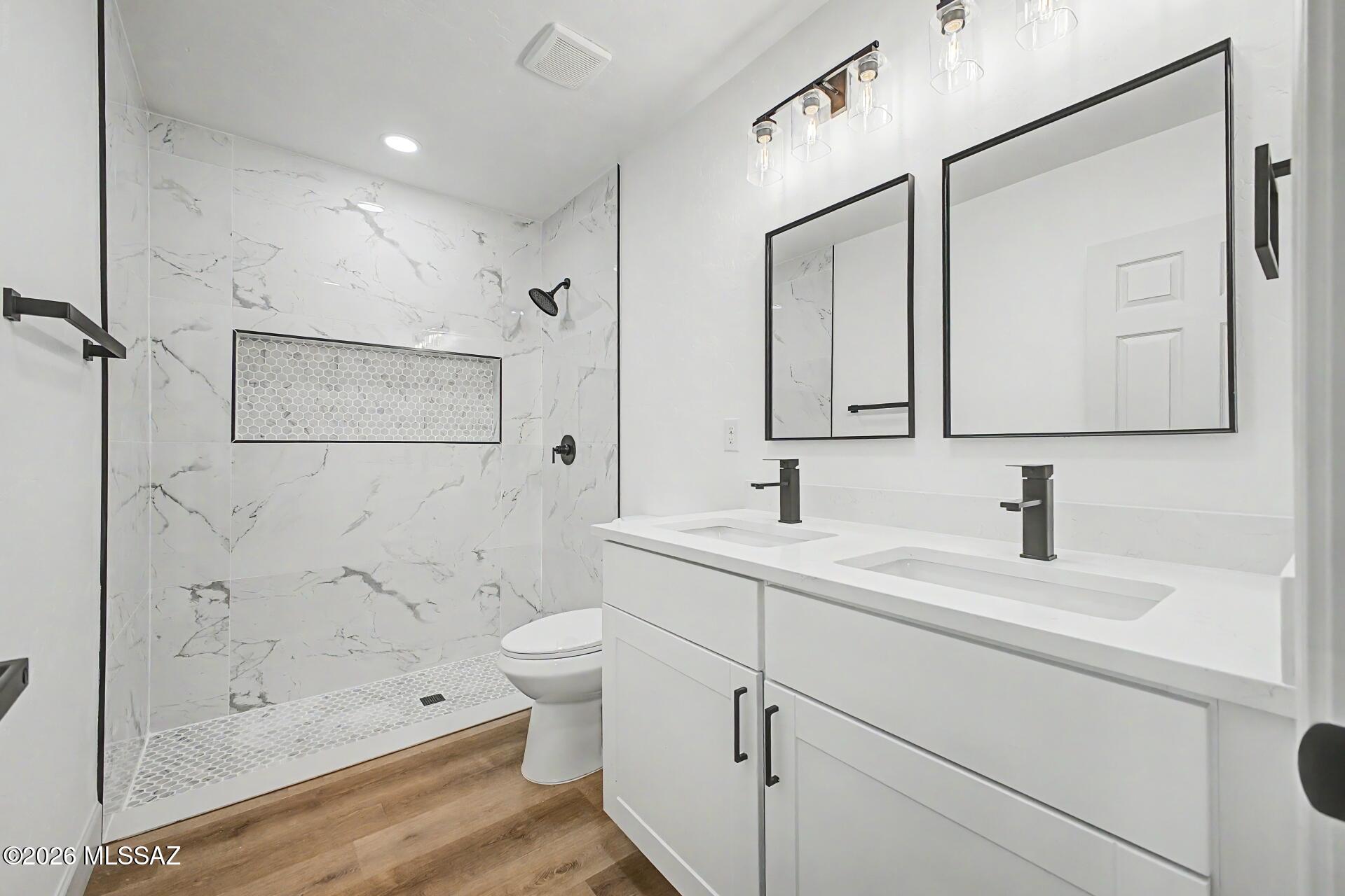 La Madera Addition - Residential