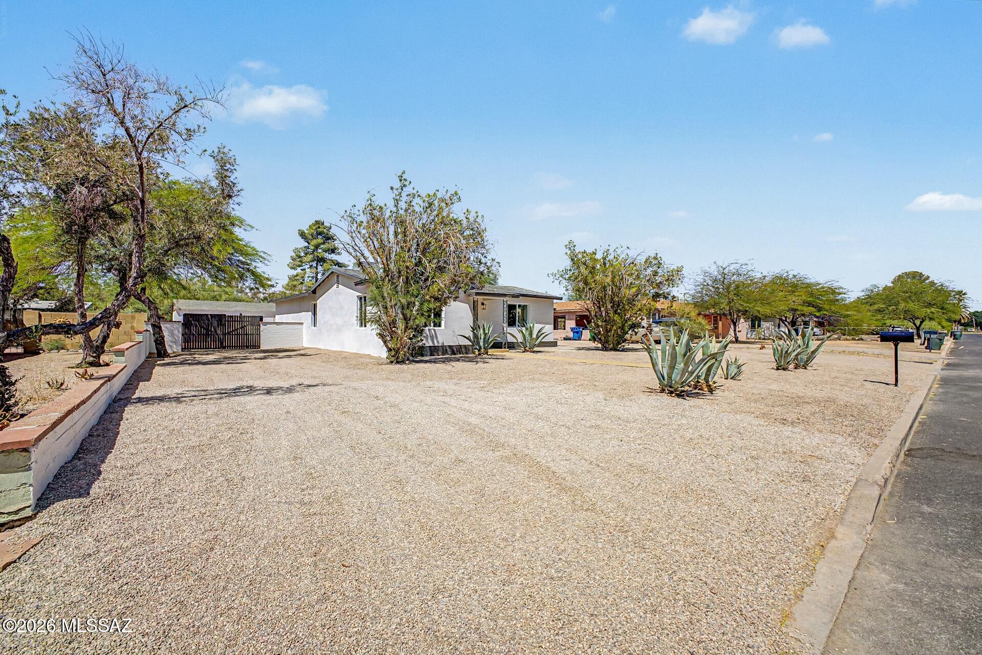 La Madera Addition - Residential