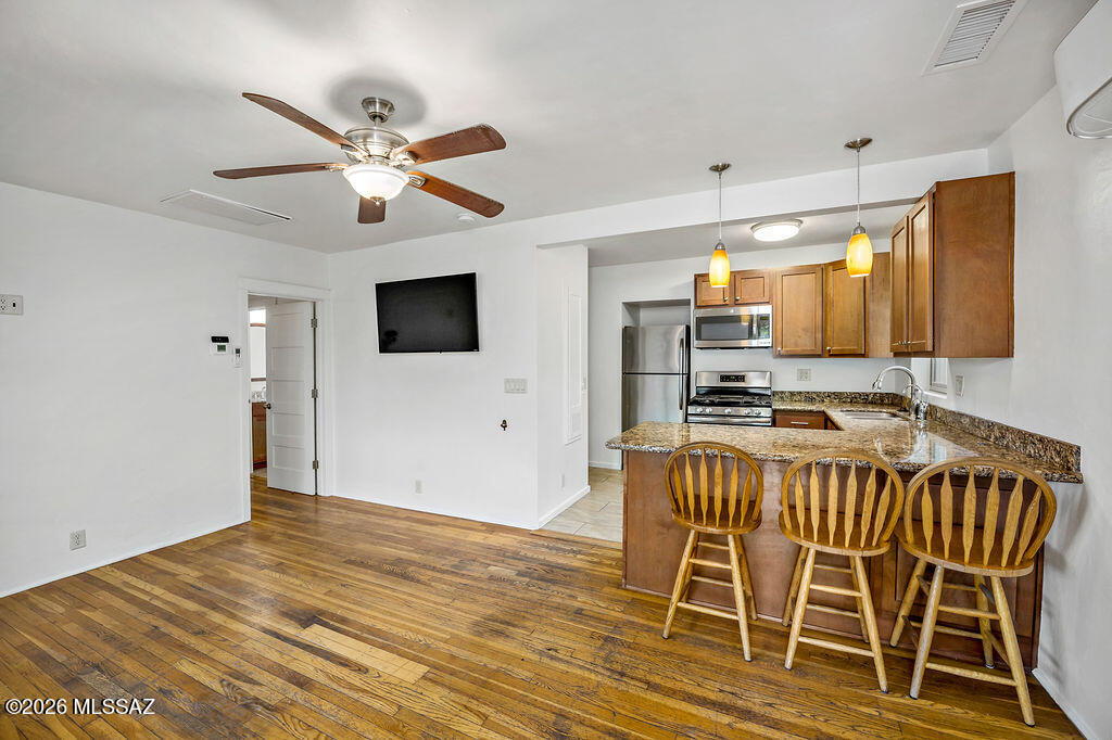Buells Add - Residential Lease
