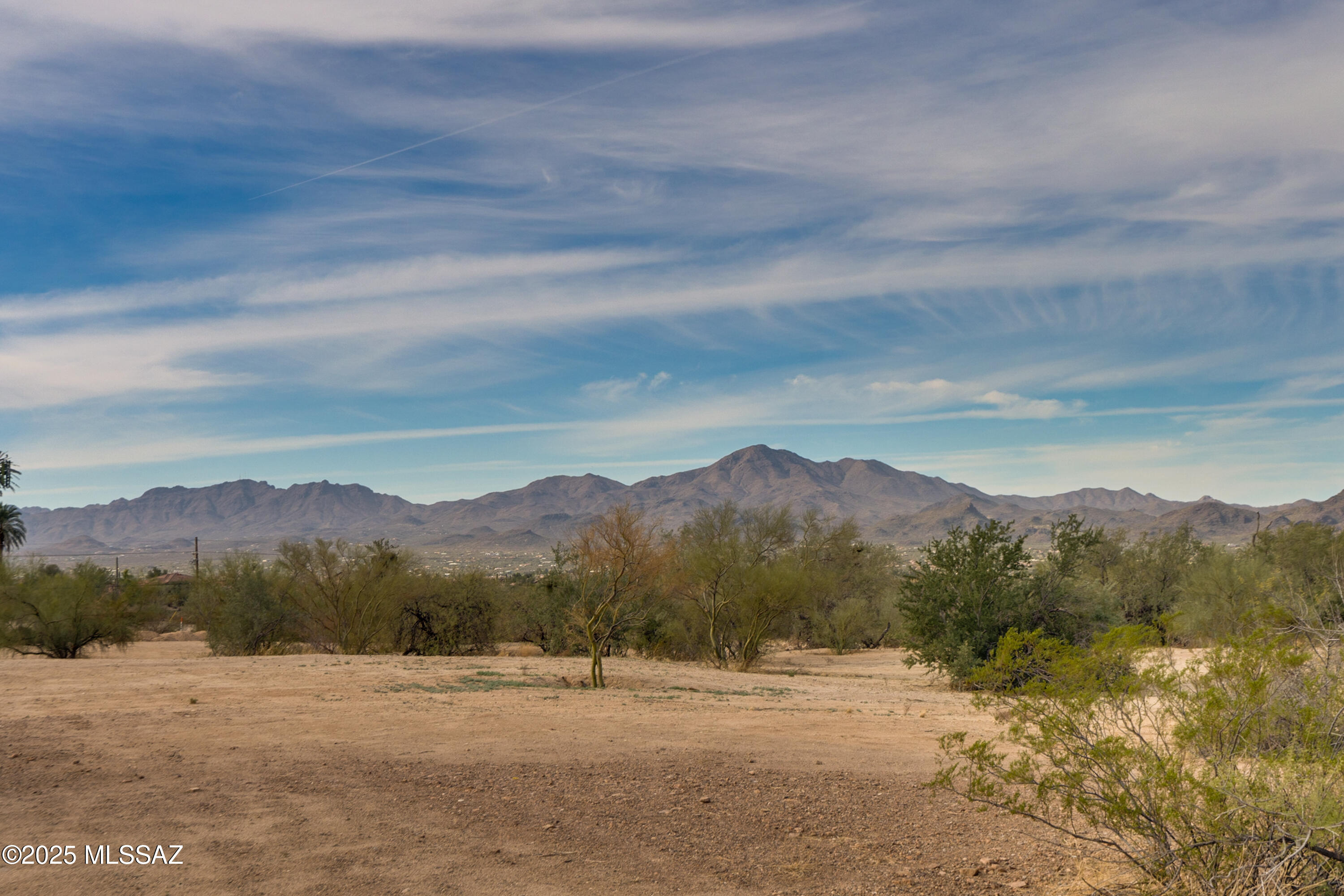 Amazing Opportunity to Own 4.77 in Unincorporated Pima County!

This expansive 4.77-acre lot in Northwest of Tucson is surrounded by stunning mountain ranges, including the Catalina, Tortolita, and Tucson Mountains, providing breathtaking panoramic views.

With NO HOA and paved road access from Linda Vista Blvd, this property offers flexibility & freedom, making it perfect for bringing all your toys--RV, boat, ATVs, and more! Plus, you're just minutes from I-10, Tucson Premium Outlets, and more. 

Utilities including gas, electric, and telephone are available to the property. Bring your toys and a vision, this parcel is ready for you!
