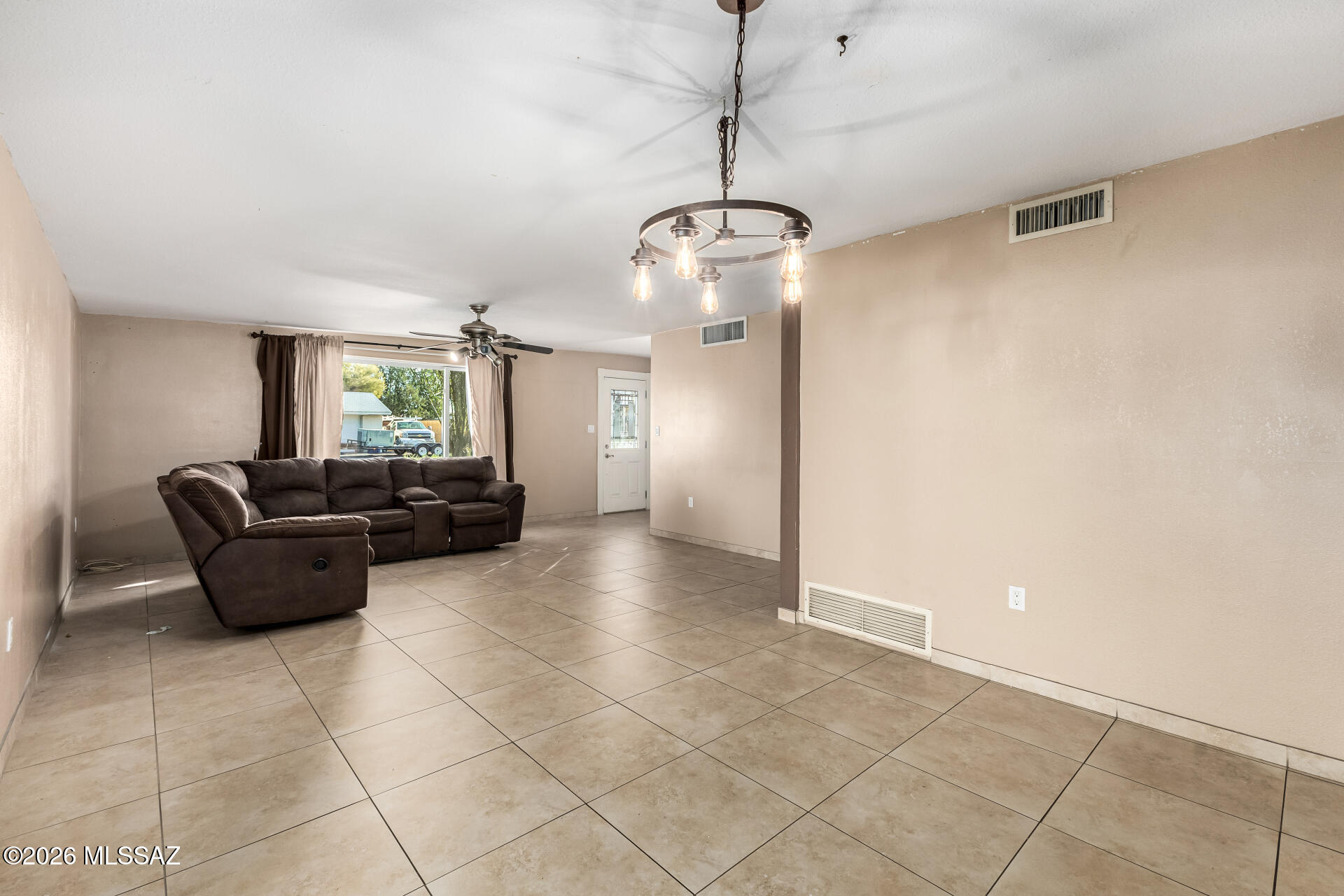 Carriage Hill No. 3 (351-432) - Residential