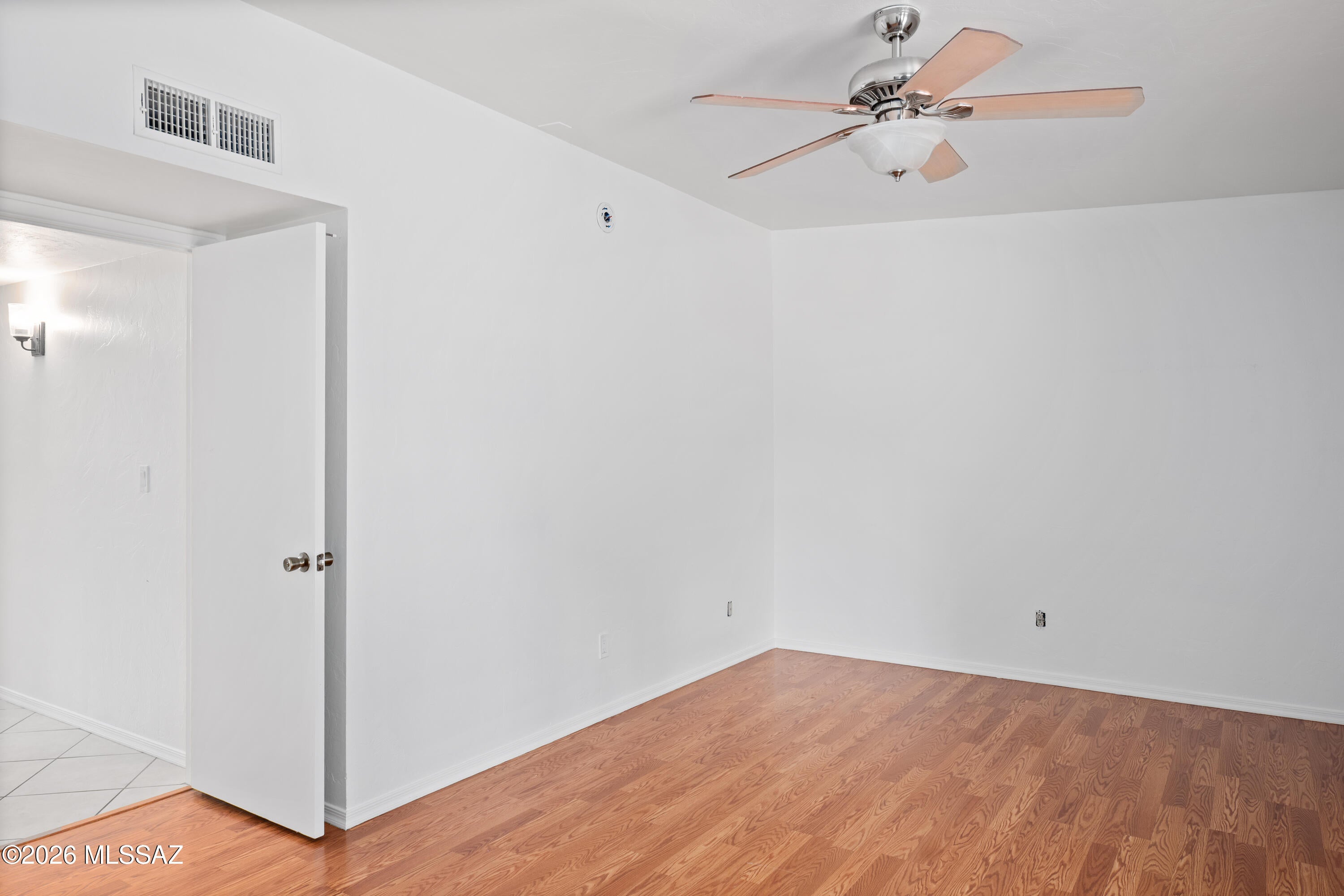 Broadway East (1-112) - Residential