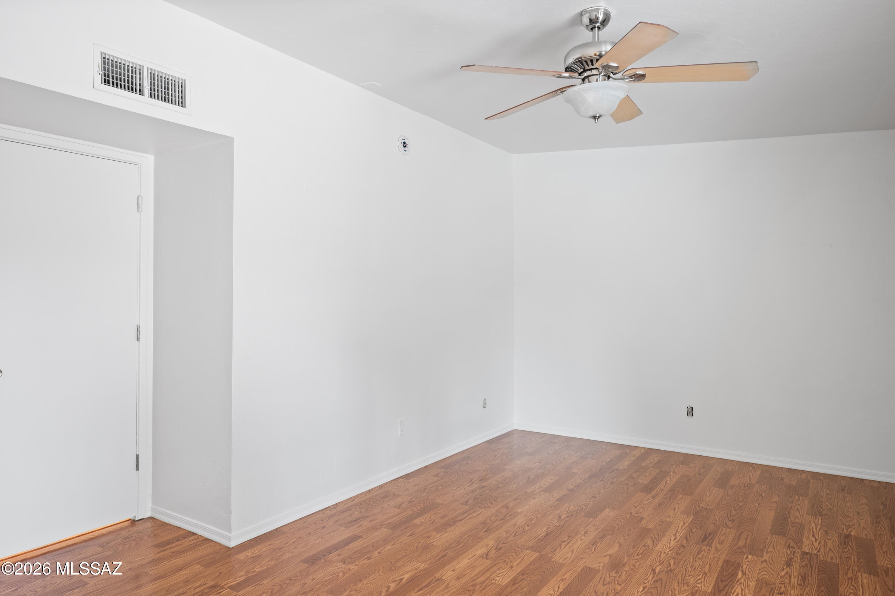 Broadway East (1-112) - Residential