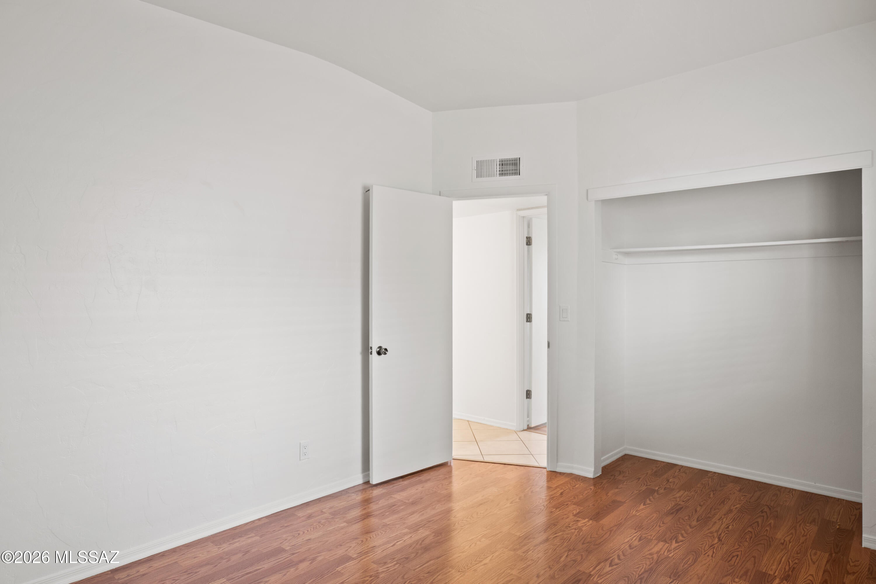 Broadway East (1-112) - Residential
