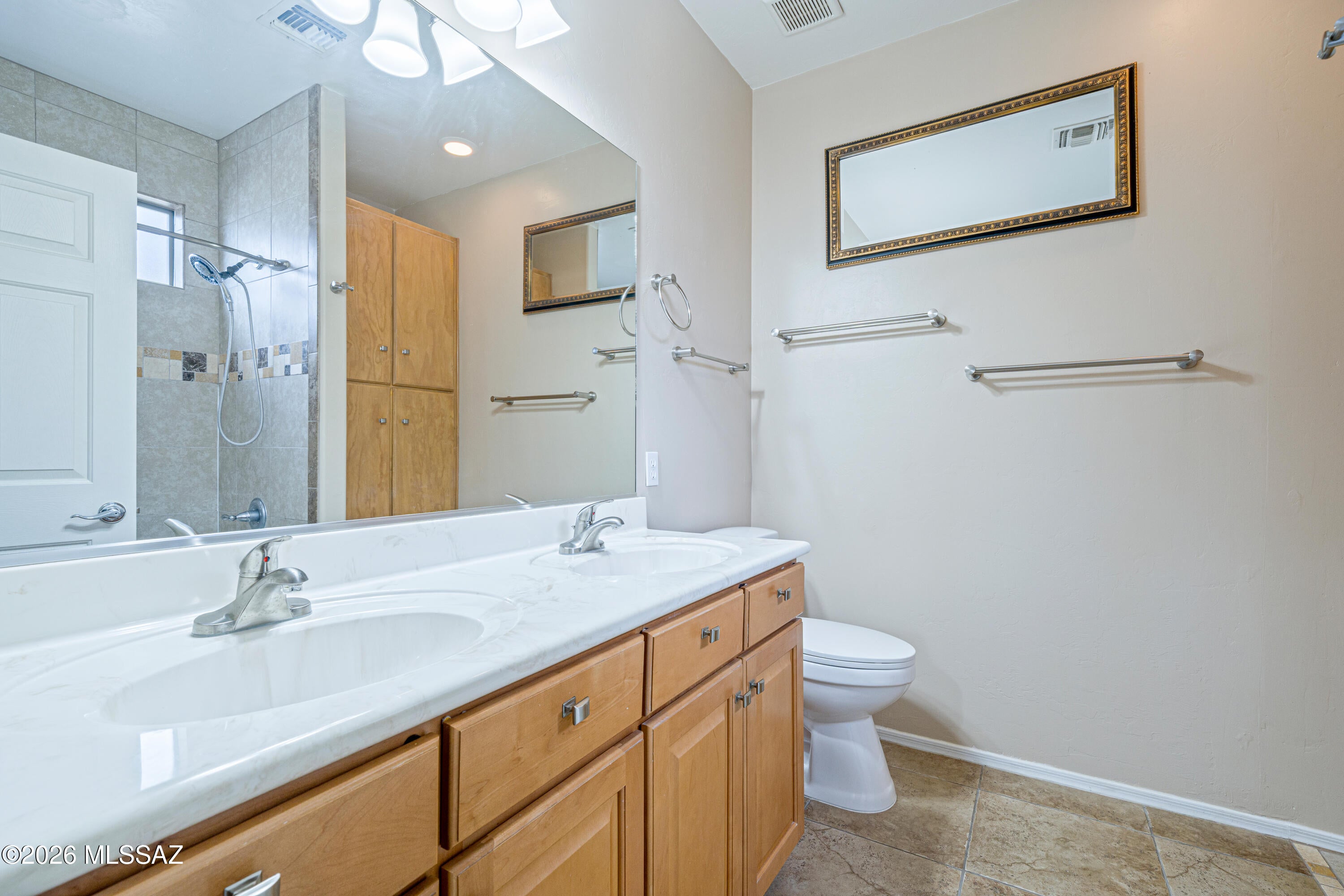 Rancho Del Lago (1-100) - Residential