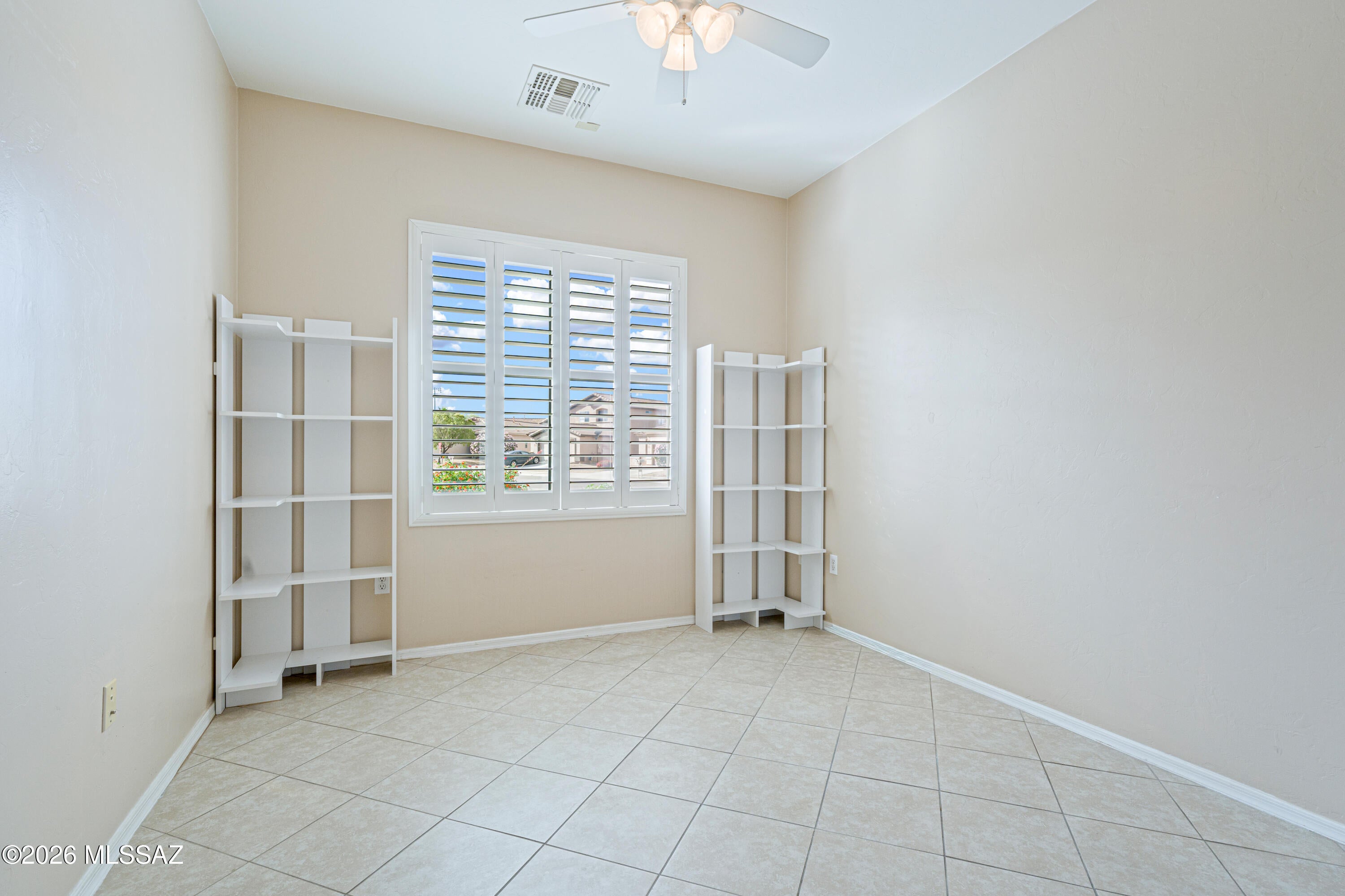Rancho Del Lago (1-100) - Residential