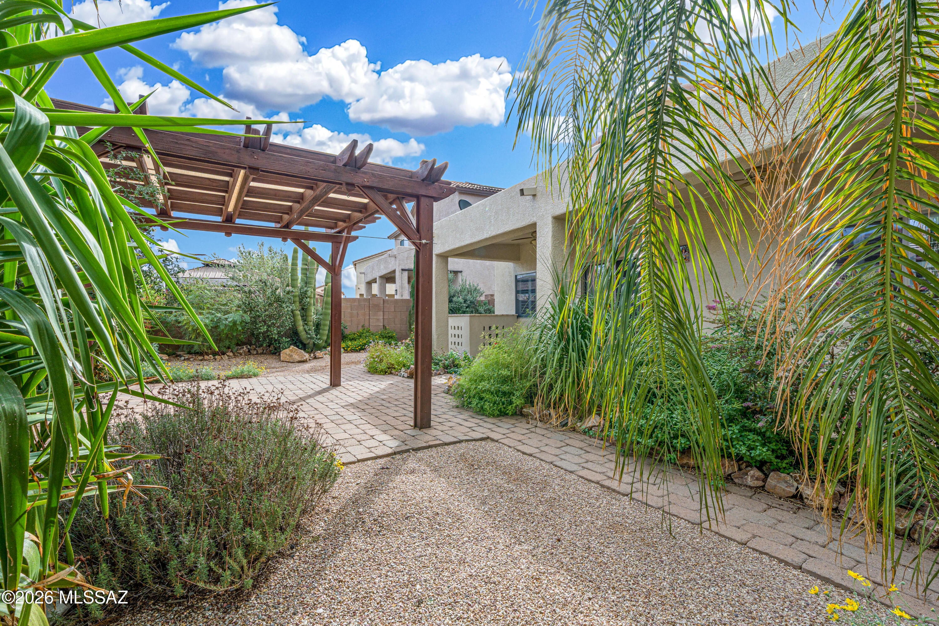 Rancho Del Lago (1-100) - Residential