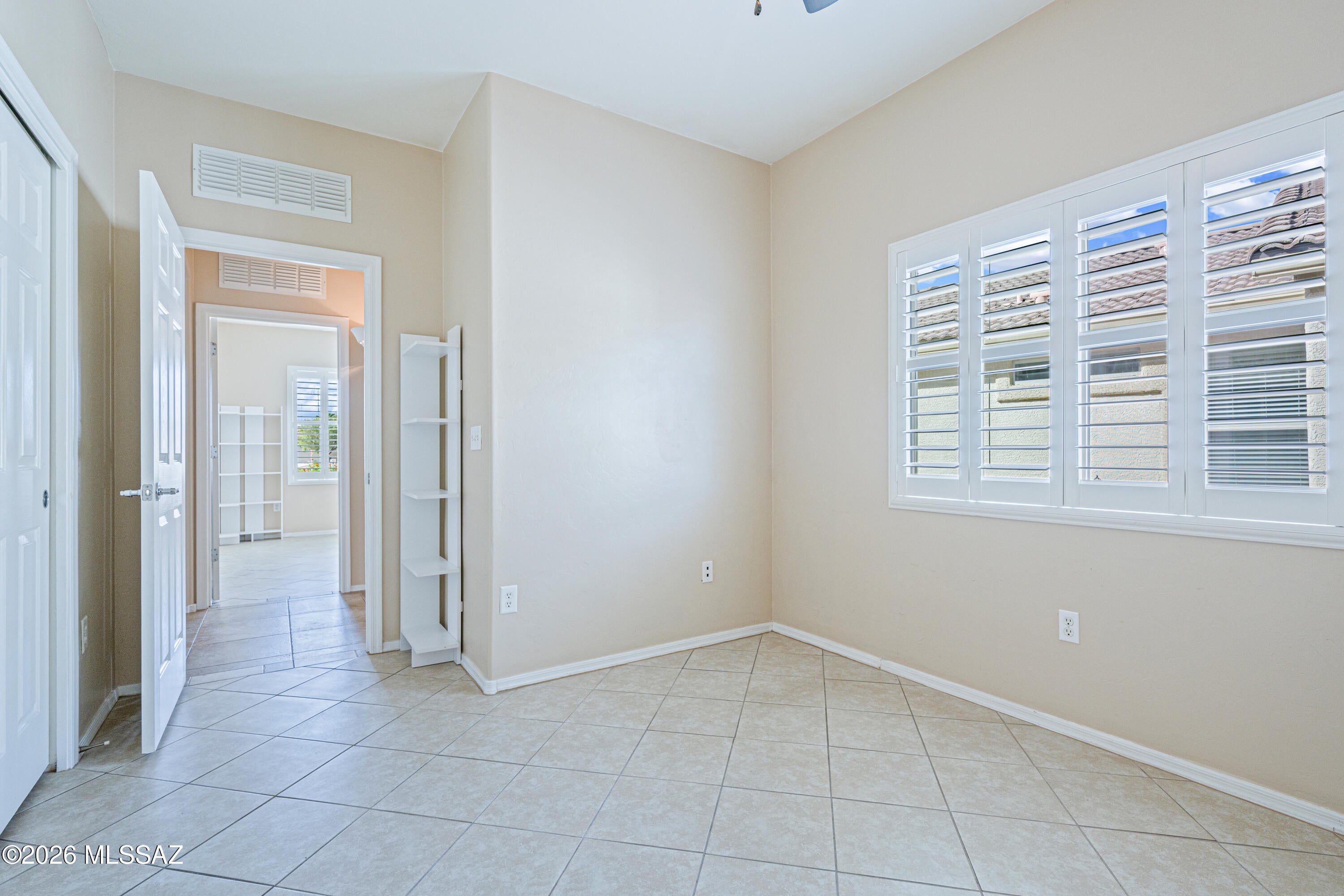 Rancho Del Lago (1-100) - Residential