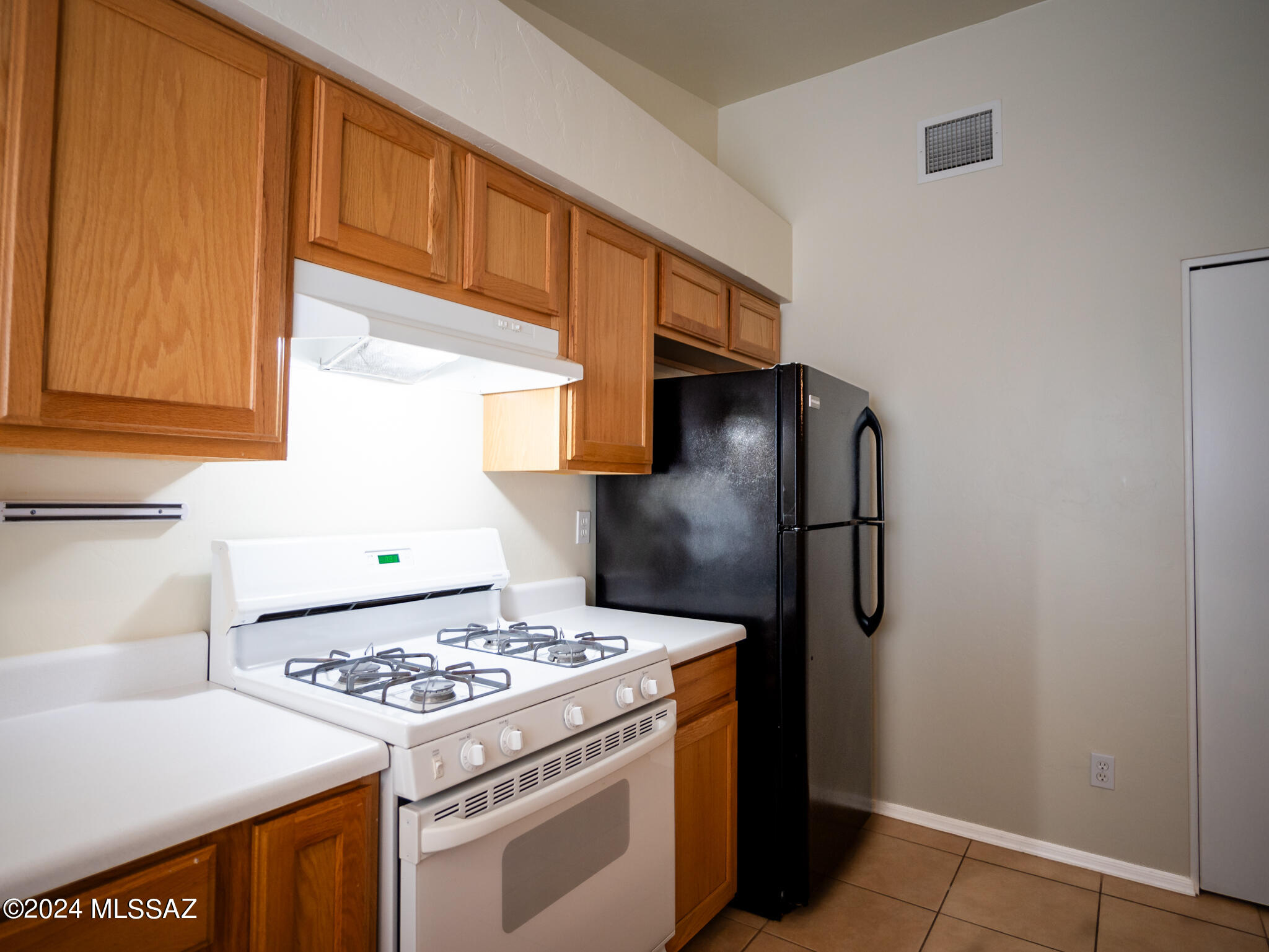 Prince Mountain Condos - Residential Lease
