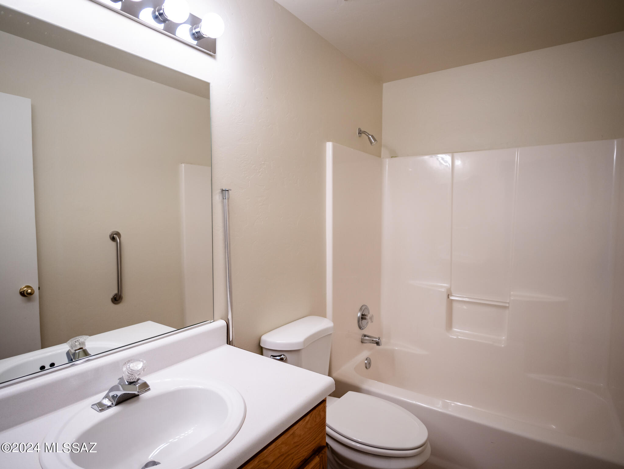 Prince Mountain Condos - Residential Lease