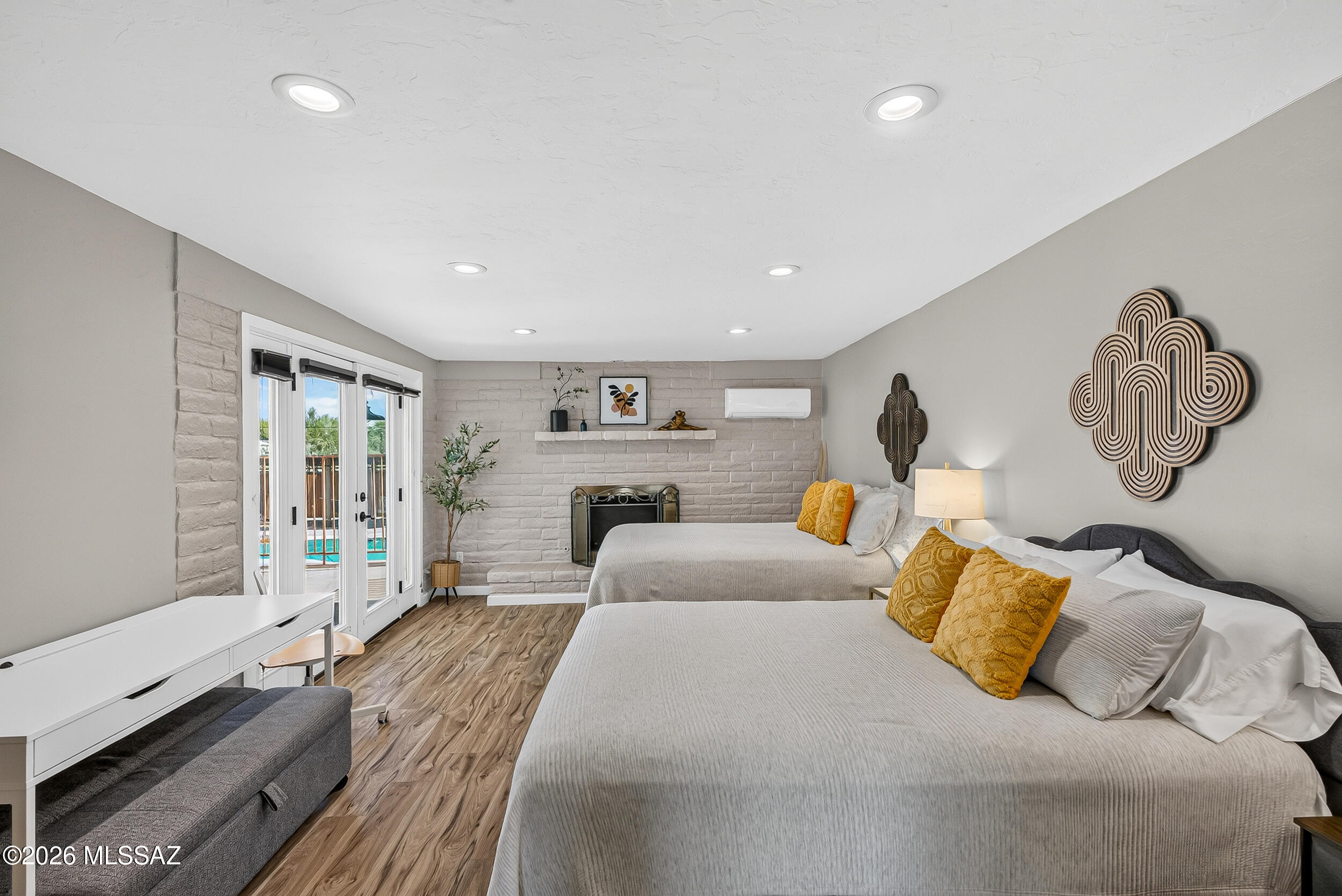 La Colina Estates - Residential