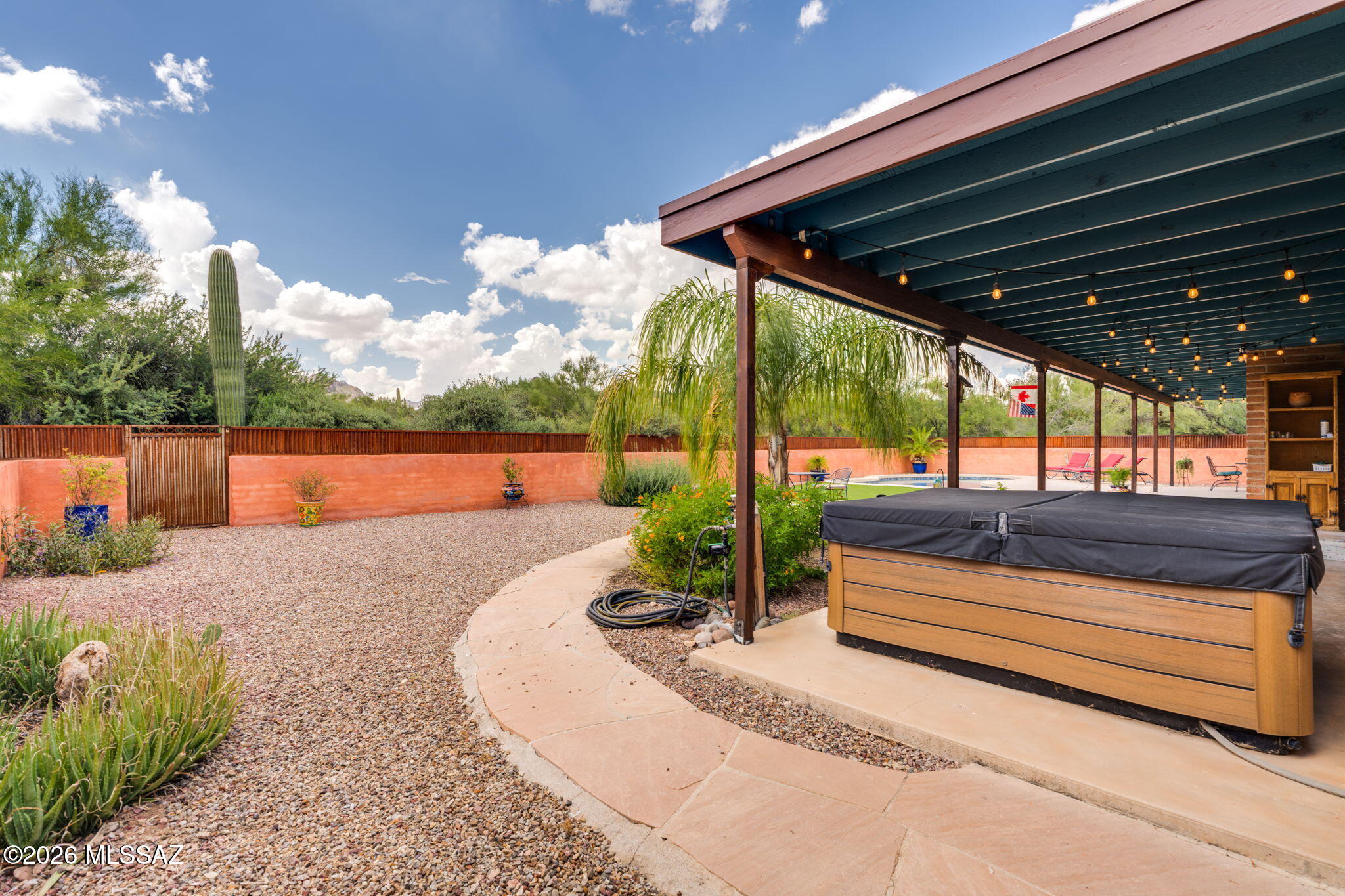 Casas Colina Cabo (1-30) - Residential