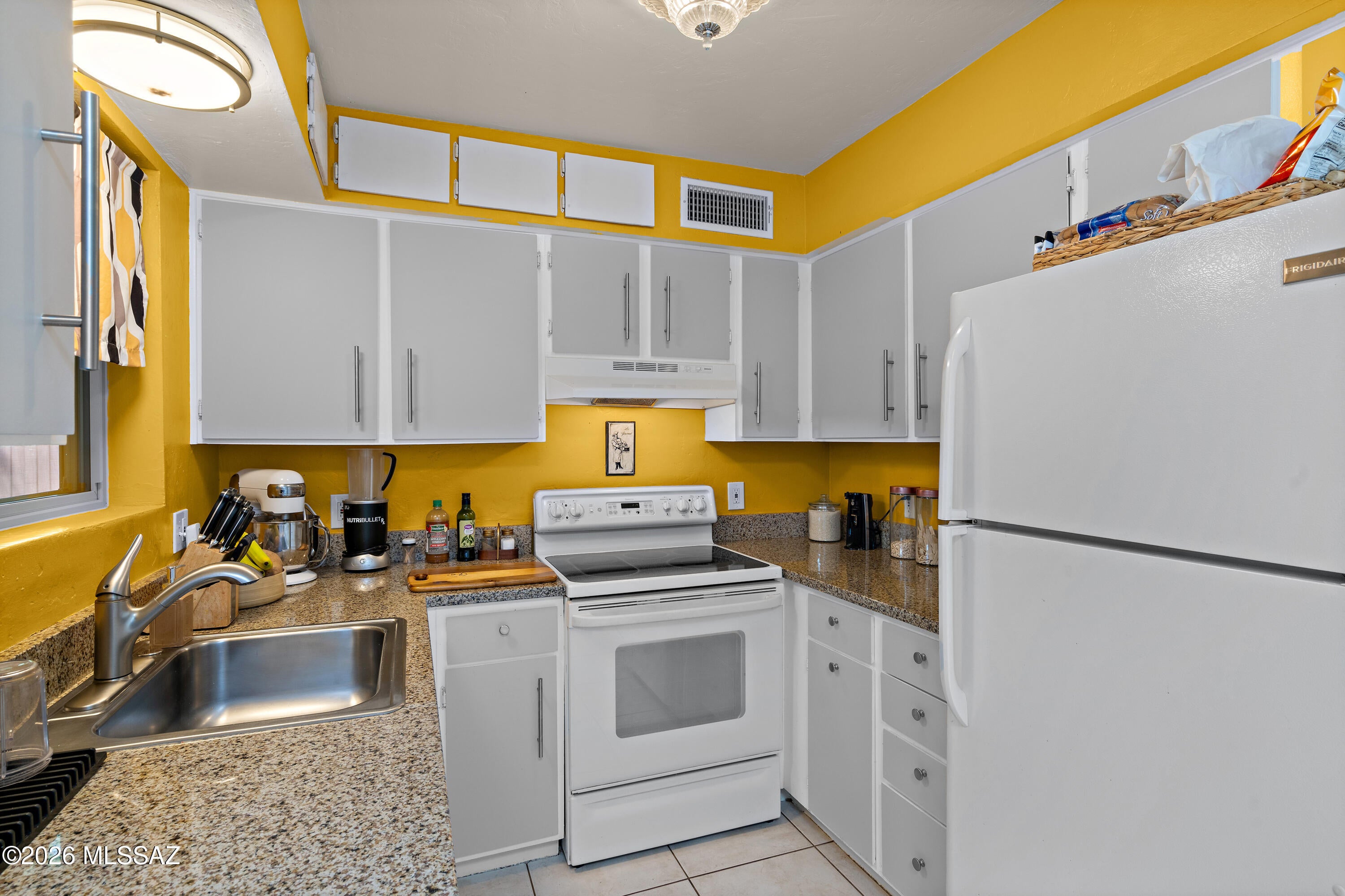Spanish Meadows Twnhss (1-105) - Residential