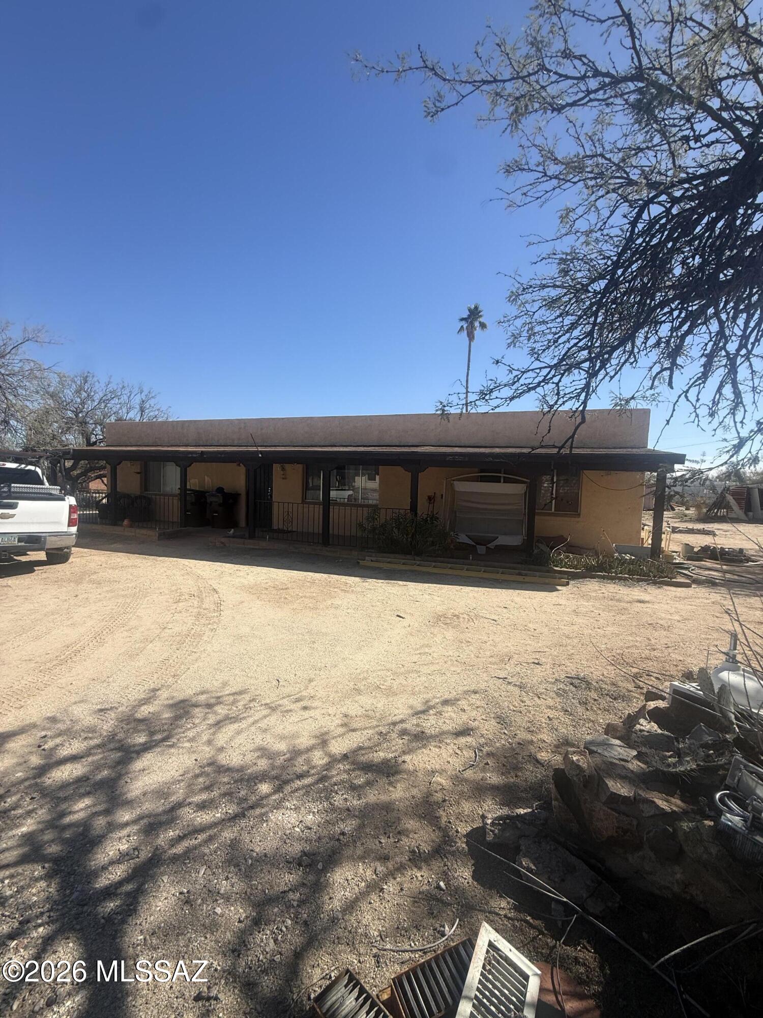 Investor opportunity in growing Sahuarita. Well-located property with strong rental demand and long-term upside. Functional layout and low-maintenance design allow for immediate income potential. Convenient access to shopping, dining, major employers, and freeway connections, with close proximity to Tucson. Ideal for investors or those completing a 1031 exchange. Consistent tenant demand in a desirable Southern Arizona submarket.