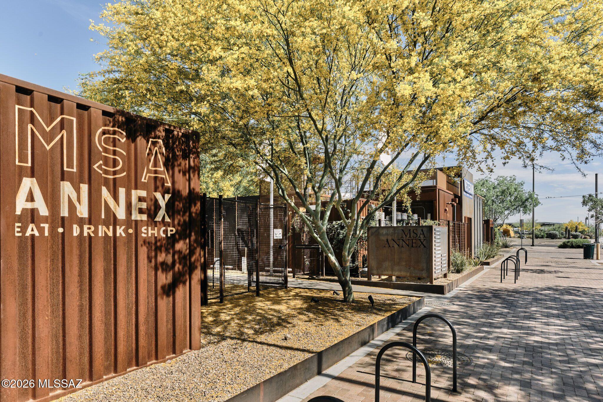 Mercado District of Menlo Park Blks A-D (1-100) - Residential