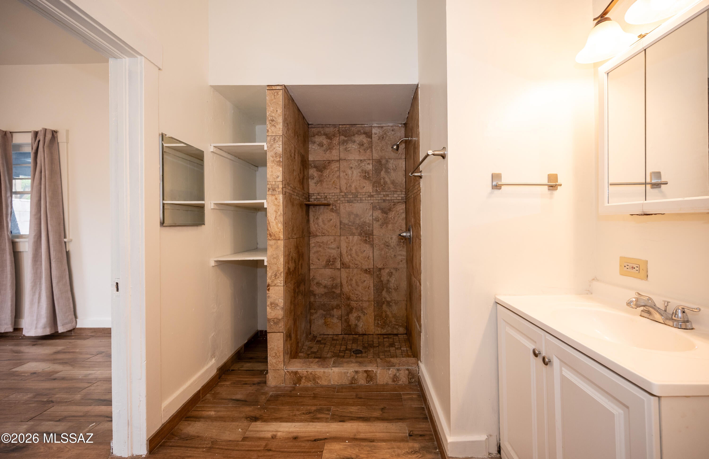 Buells - Residential Lease