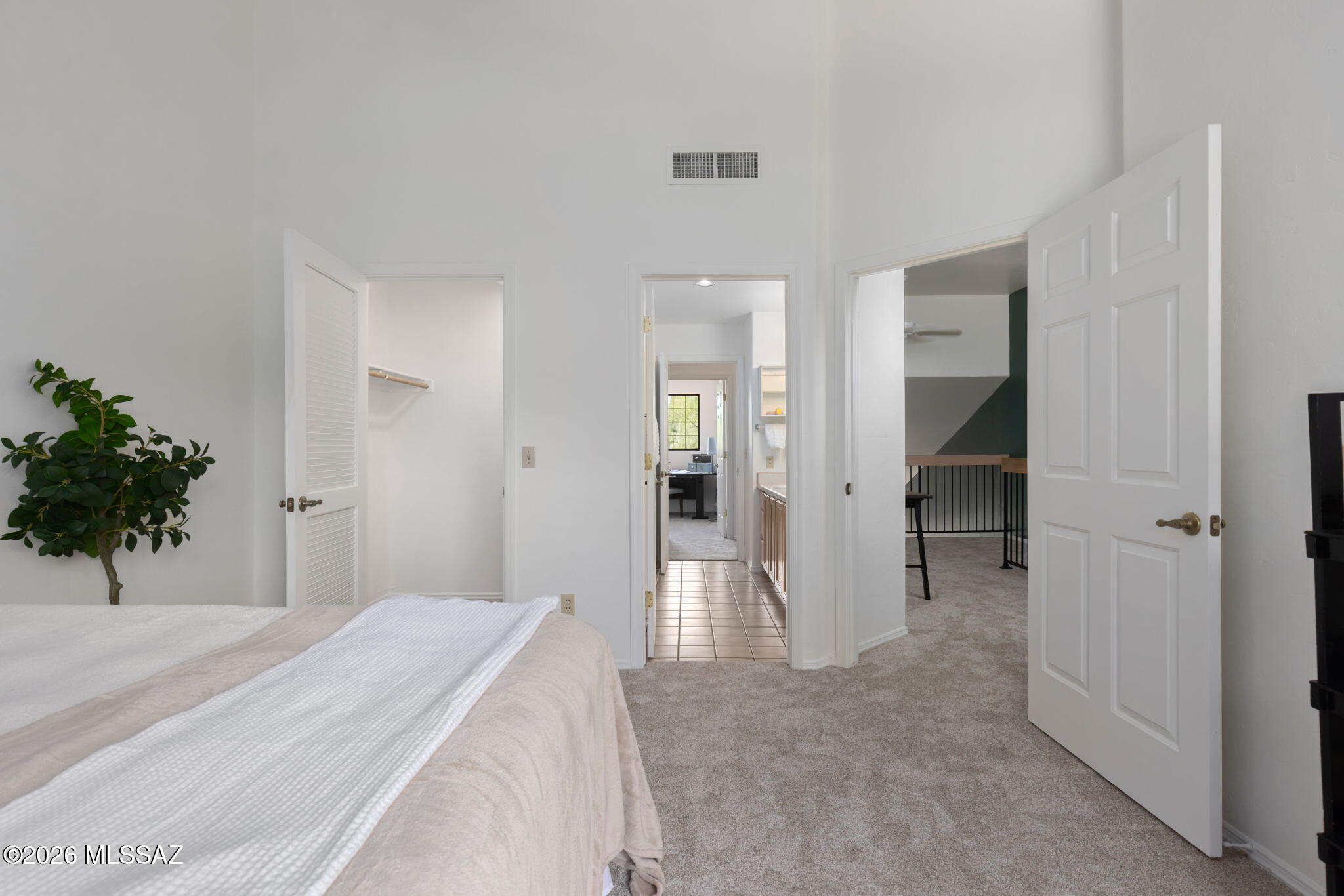 Ventana De Sabino North (1-127) - Residential