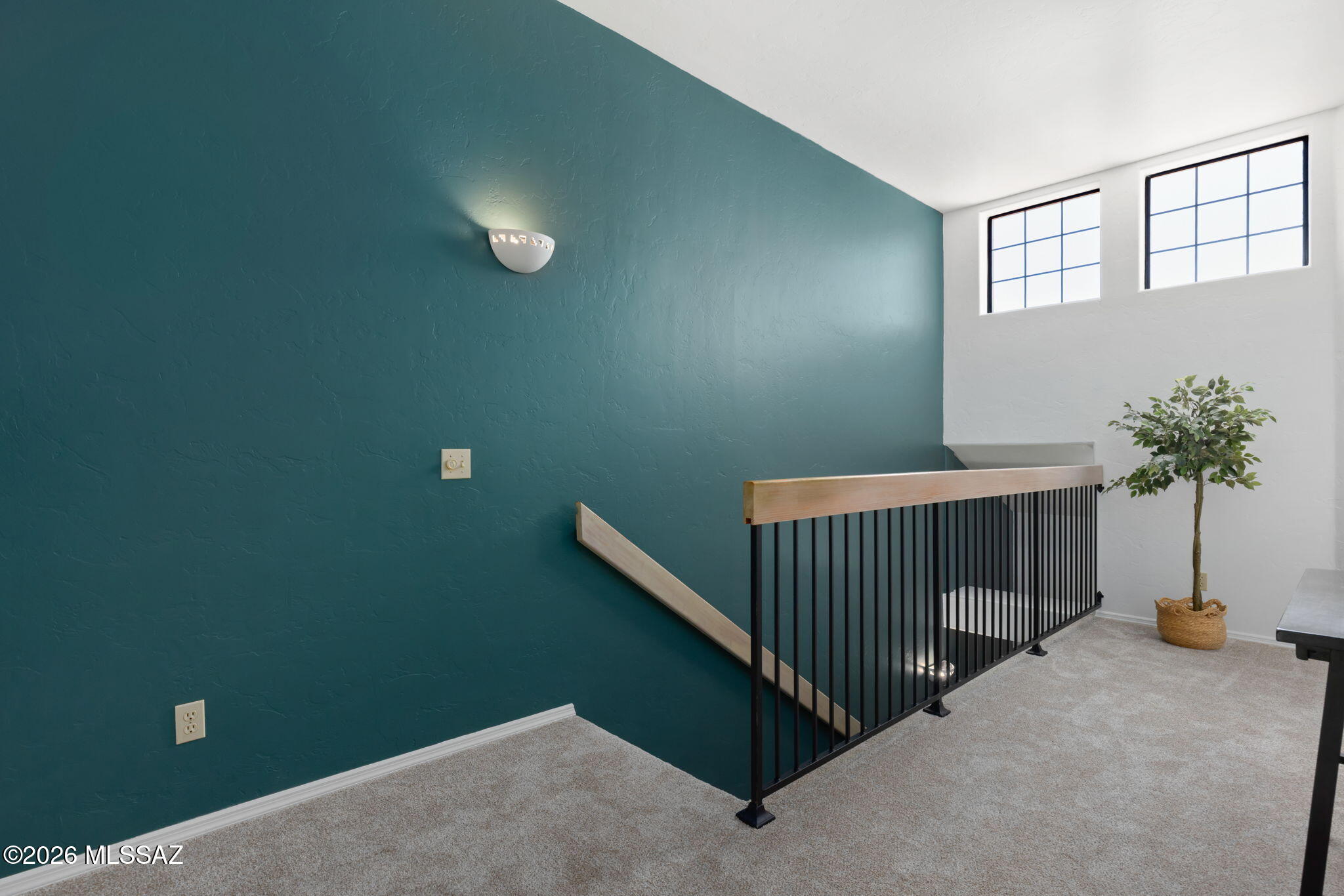 Ventana De Sabino North (1-127) - Residential