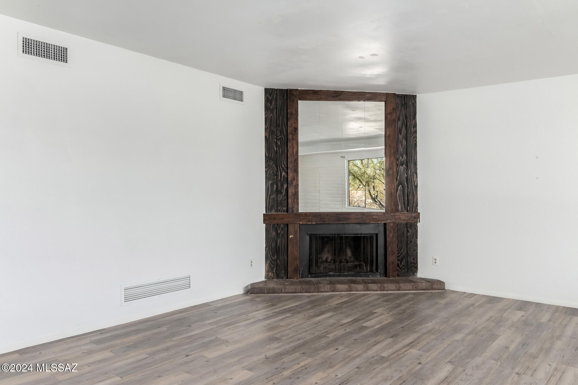 Rancho Del Este (1-128) - Residential