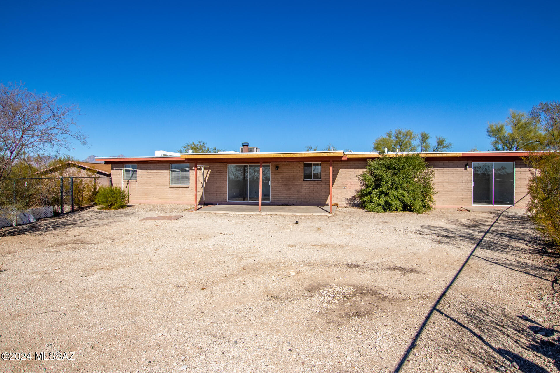 Rancho Del Este (1-128) - Residential