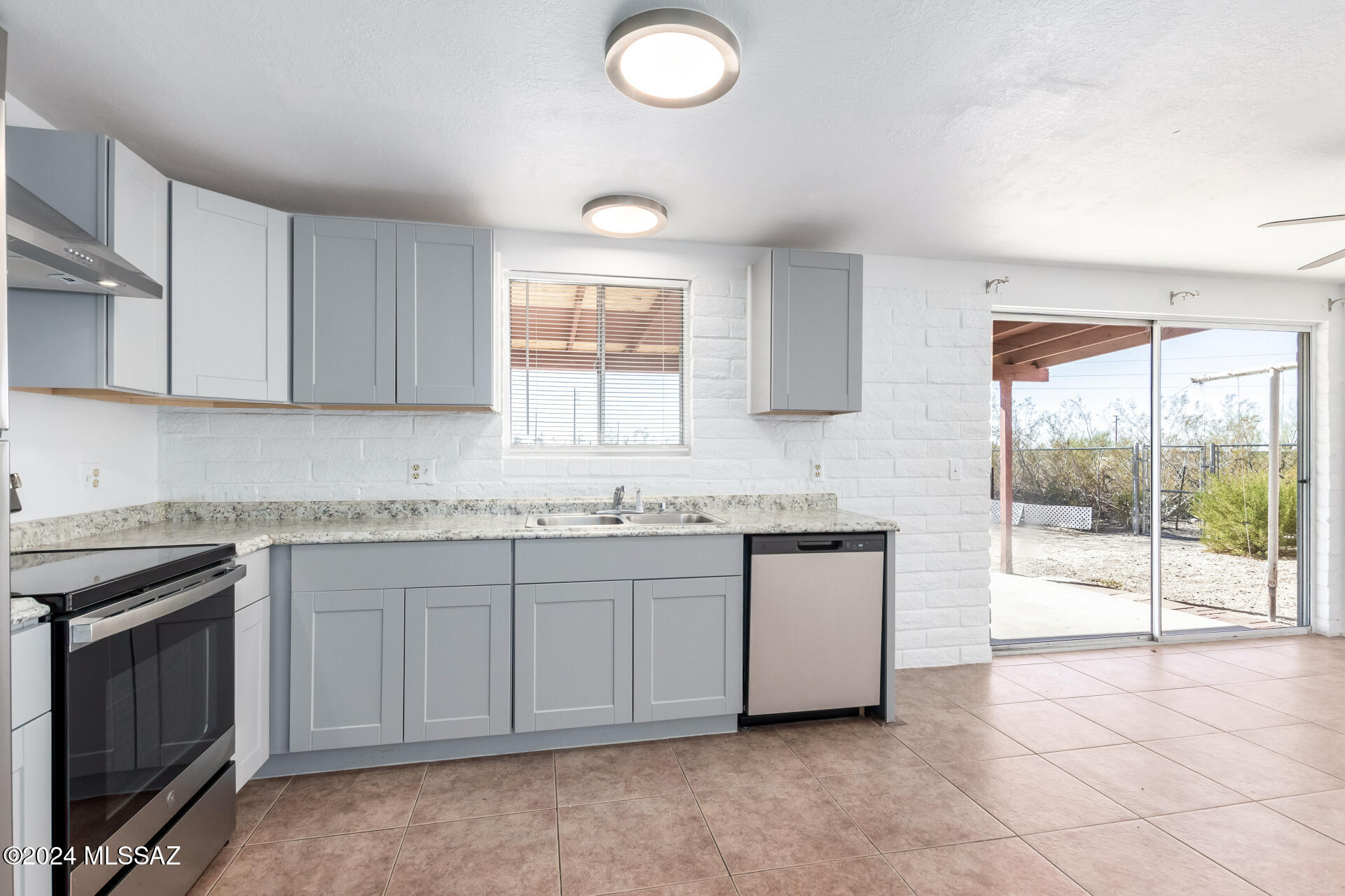 Rancho Del Este (1-128) - Residential