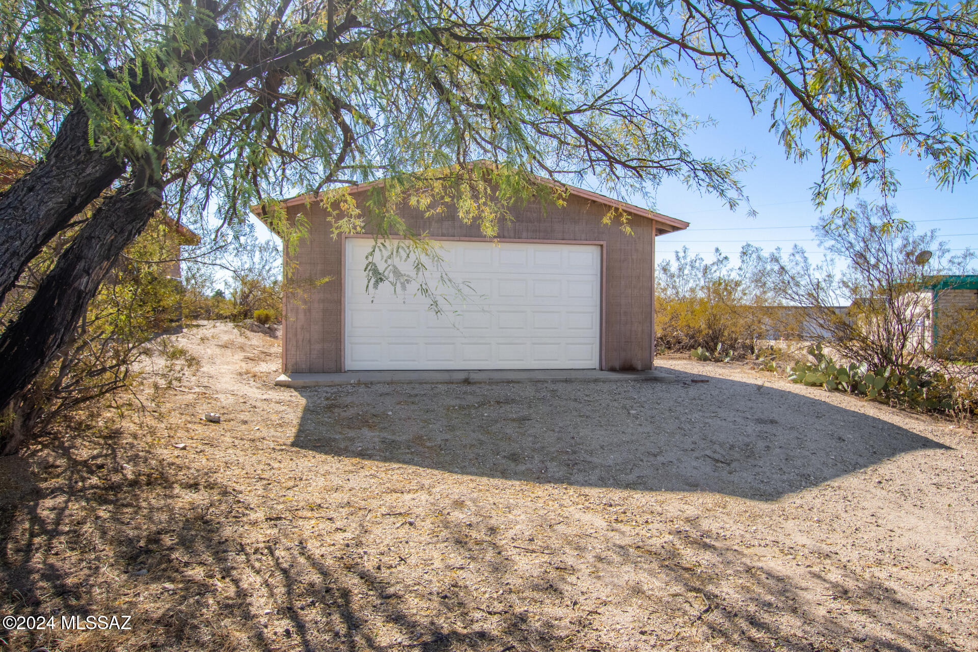 Rancho Del Este (1-128) - Residential