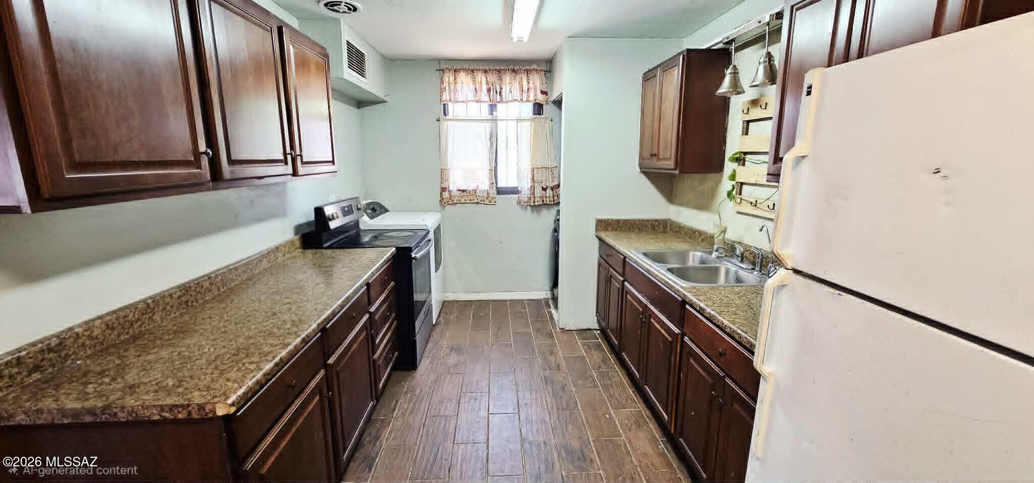 Fiesta Park - Residential