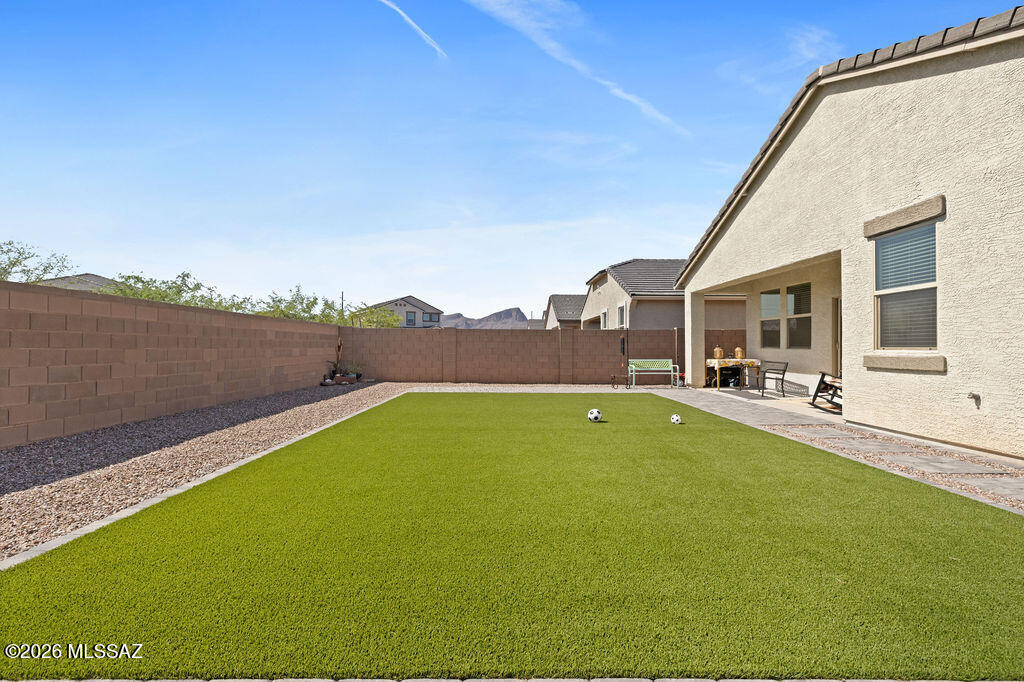Saguaro Bloom - Residential