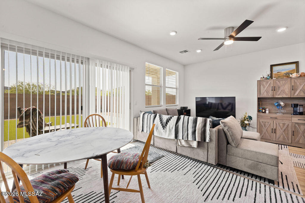 Saguaro Bloom - Residential
