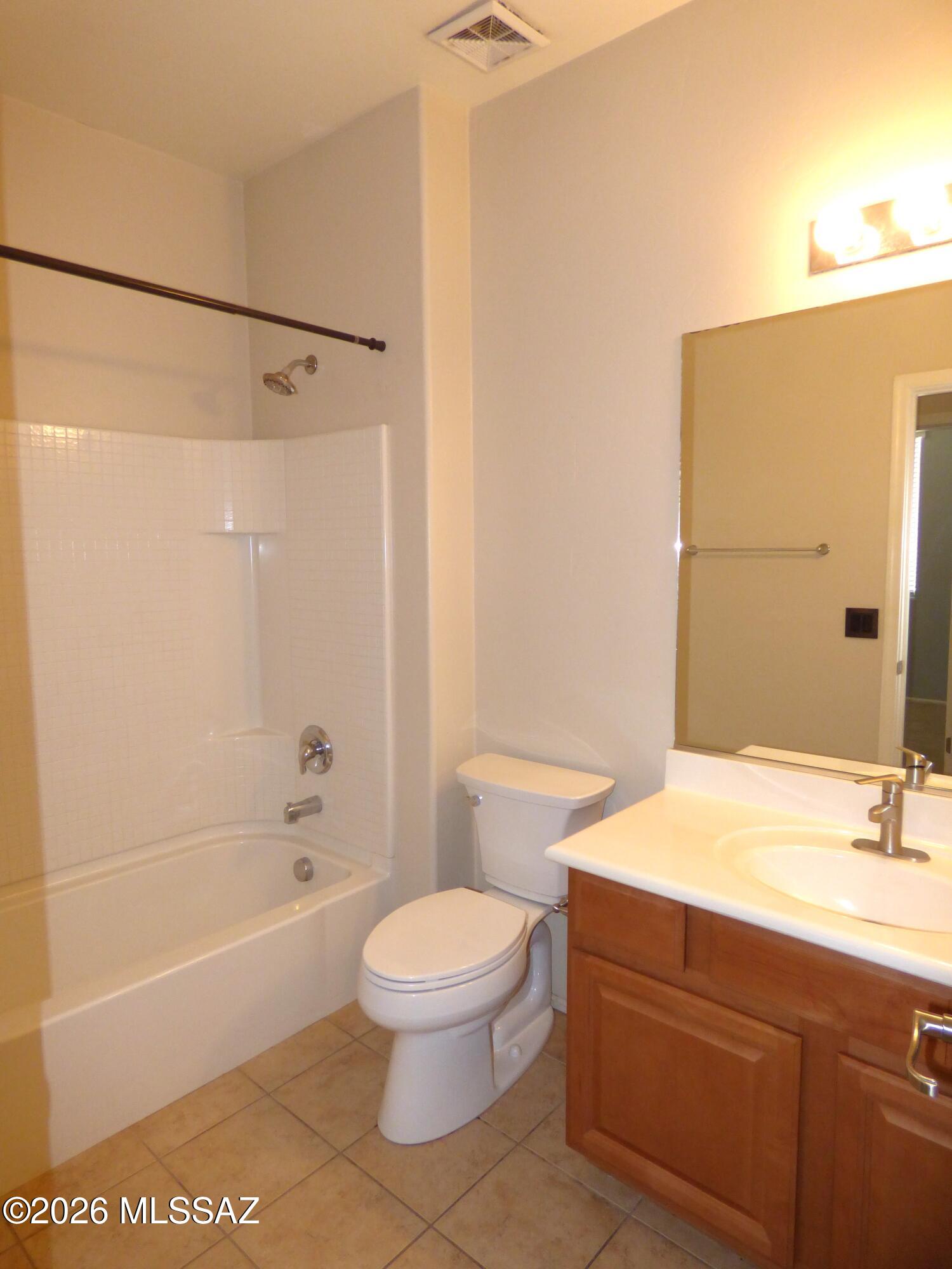 San Lucas Block 2 - Residential Lease