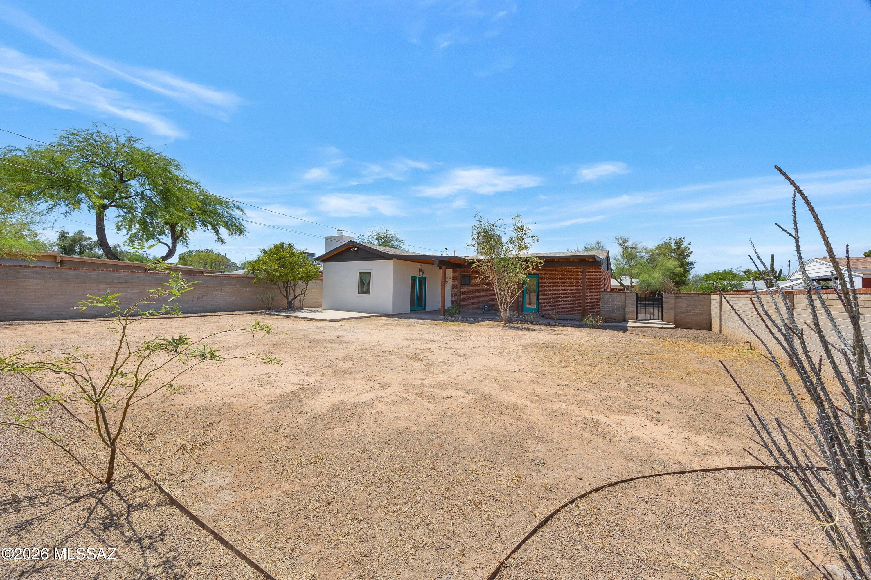 Casa Solariega - Residential