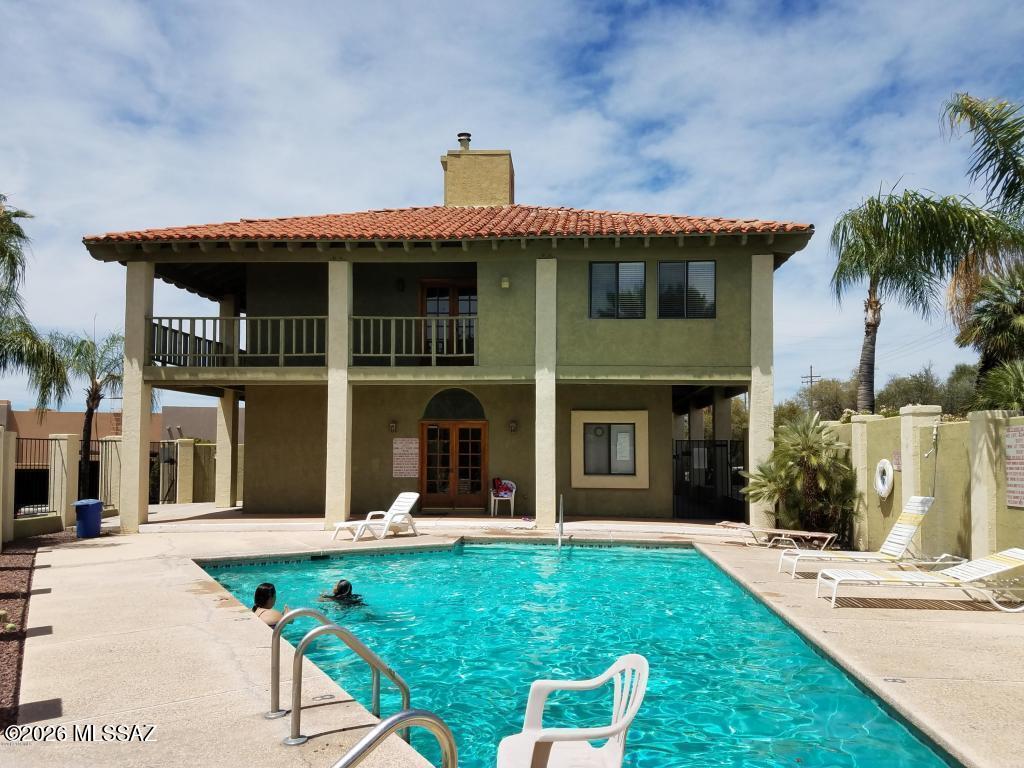 Las Casas Bellas Condo (1-44) - Residential Lease