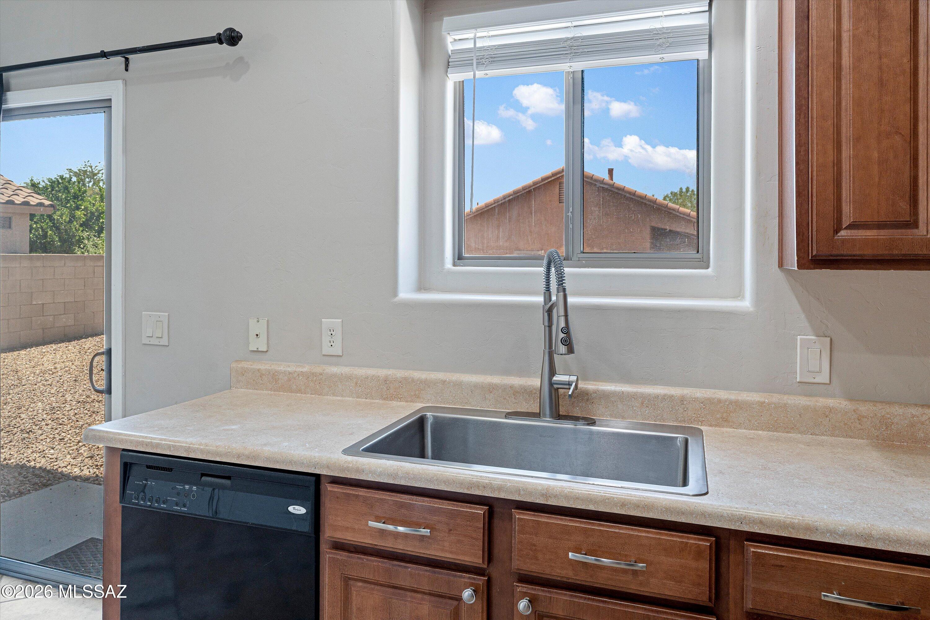 Empire Heights (1-241) - Residential