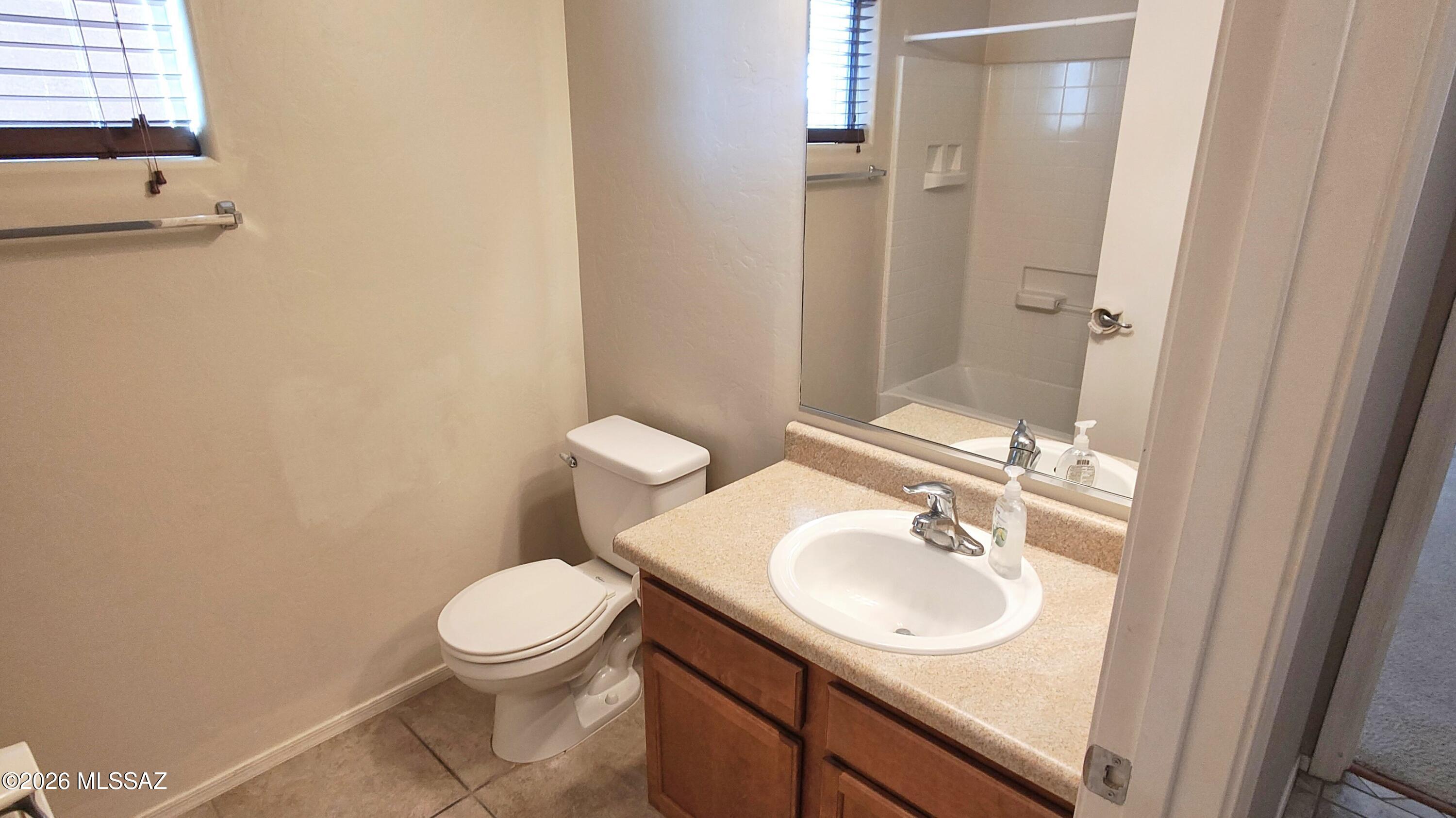 Tres Pueblos - Residential Lease