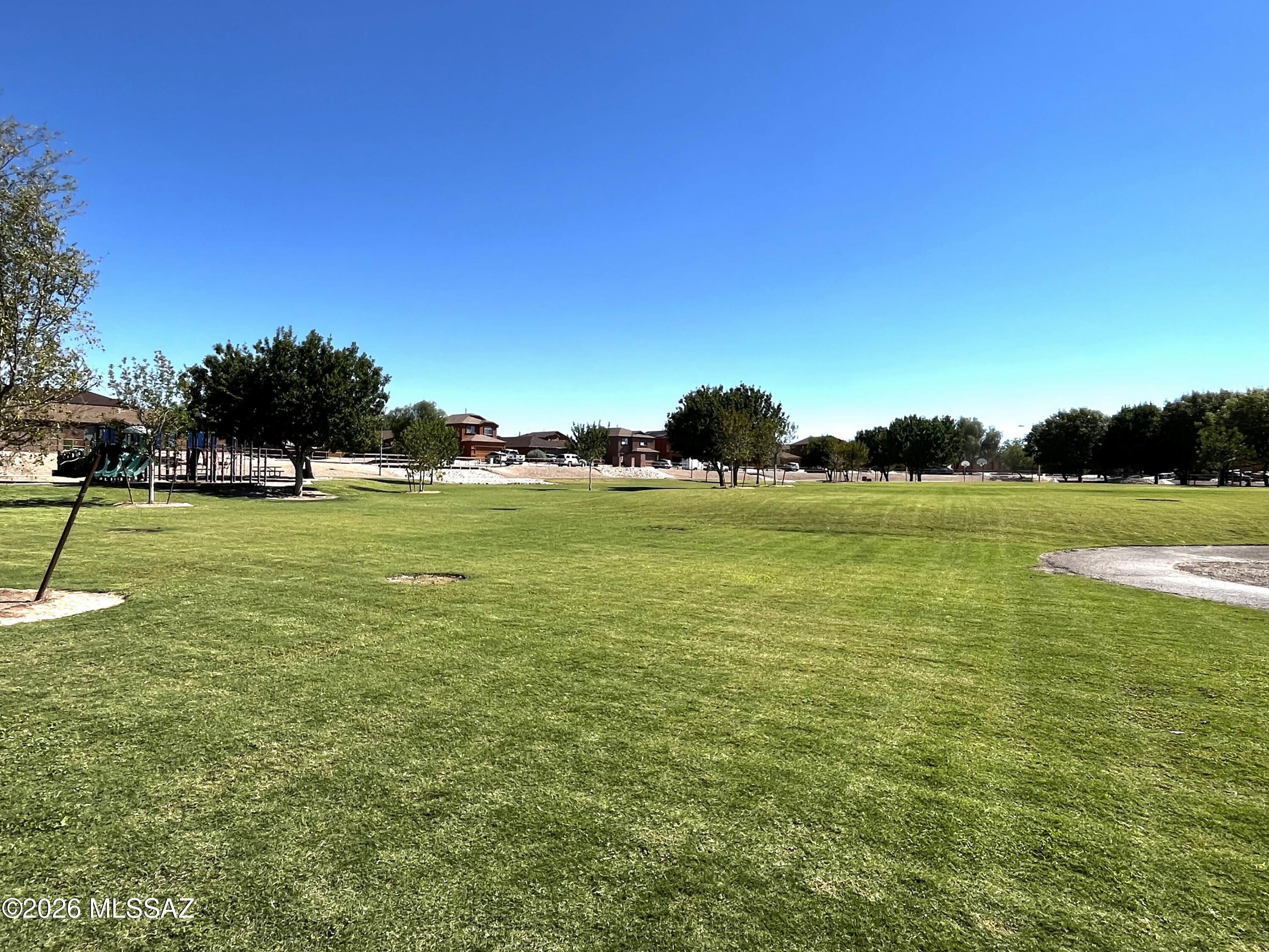 Tres Pueblos - Residential Lease
