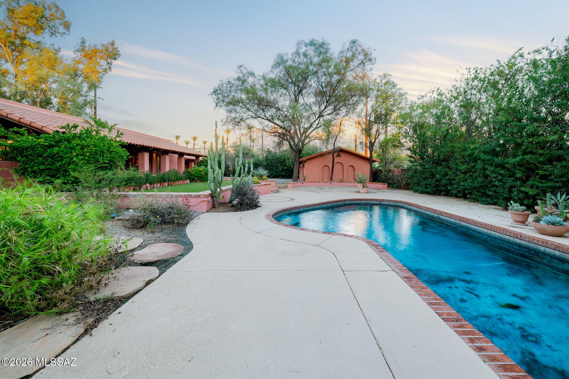 El Encanto Estates - Residential