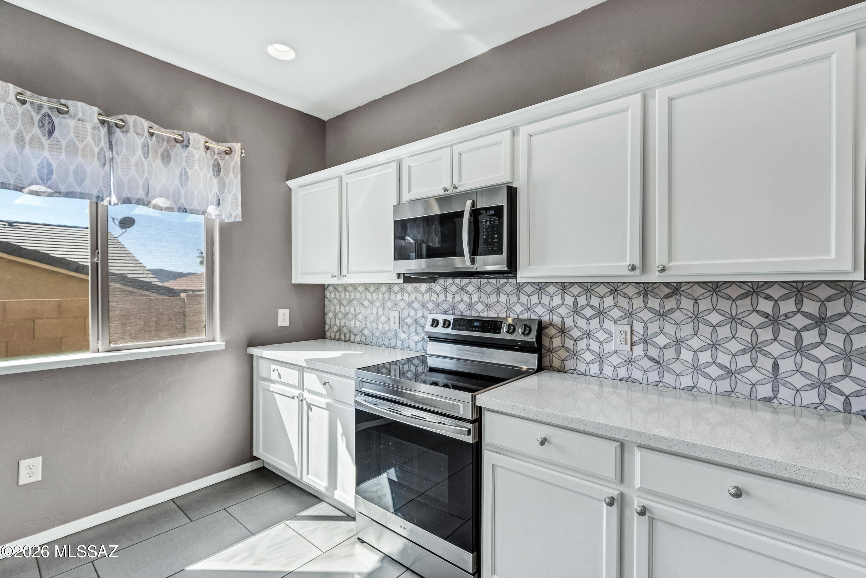 Countryside Manor (1-52) - Residential