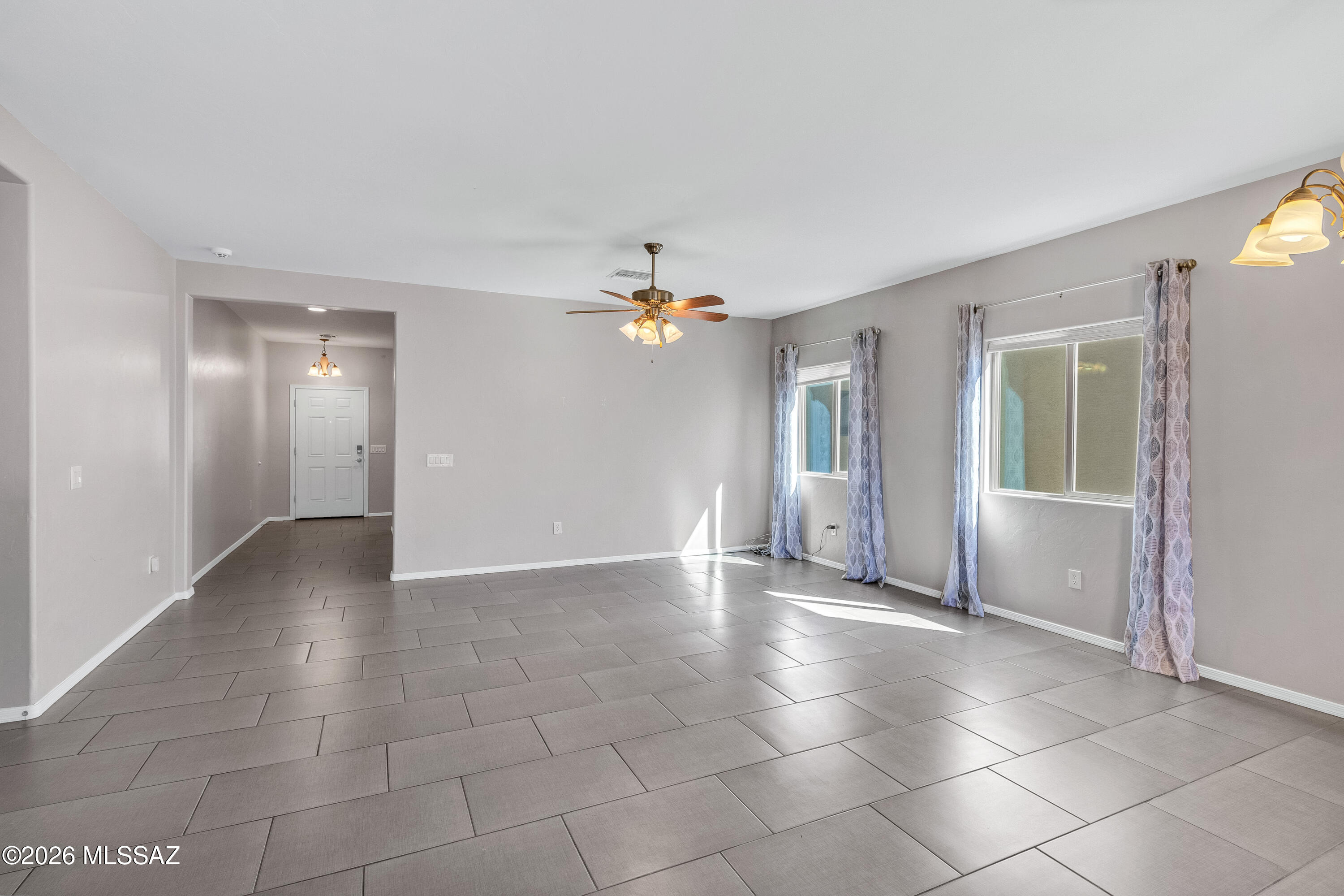 Countryside Manor (1-52) - Residential