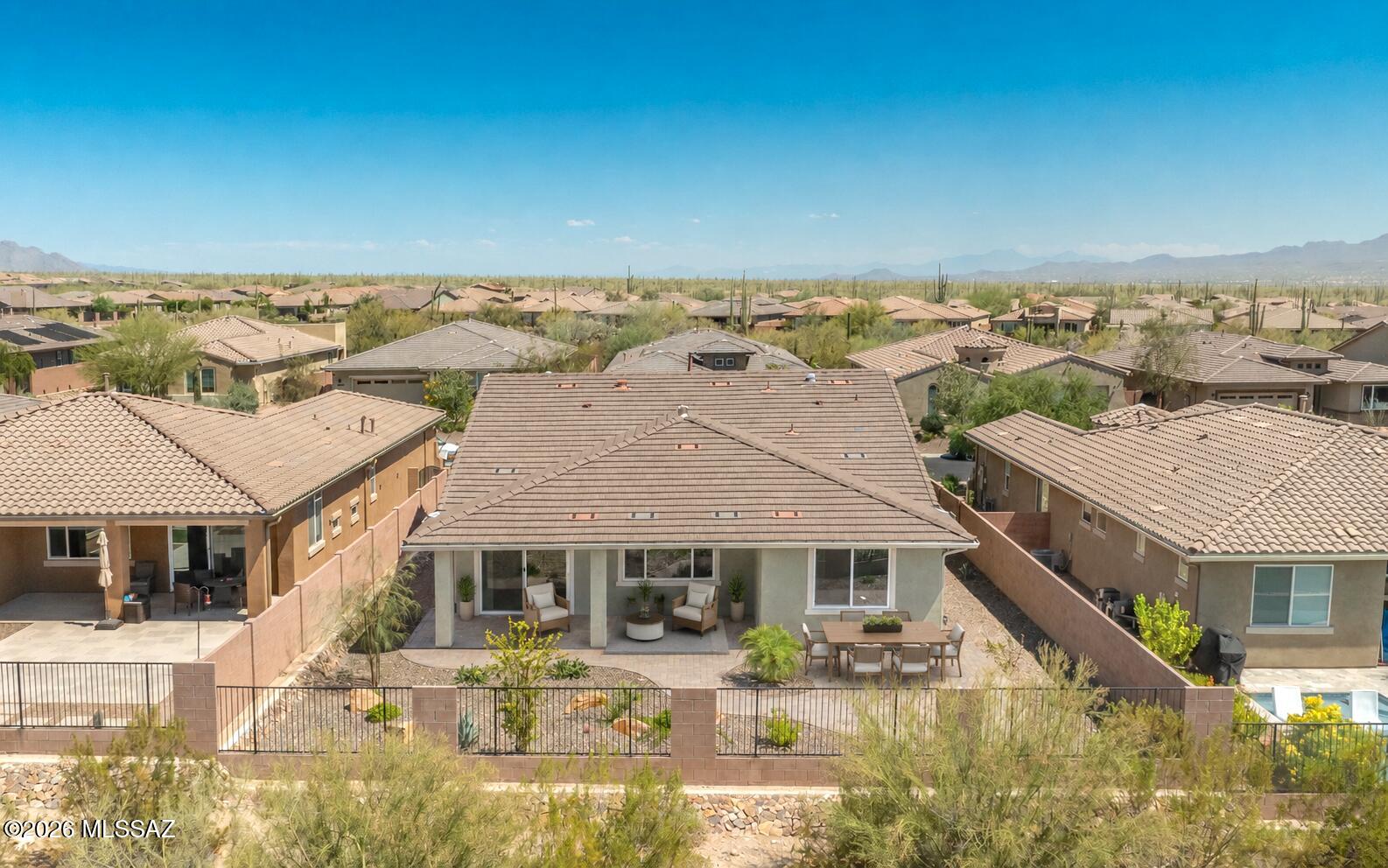 Blue Agave At Dove Mountain - Residential