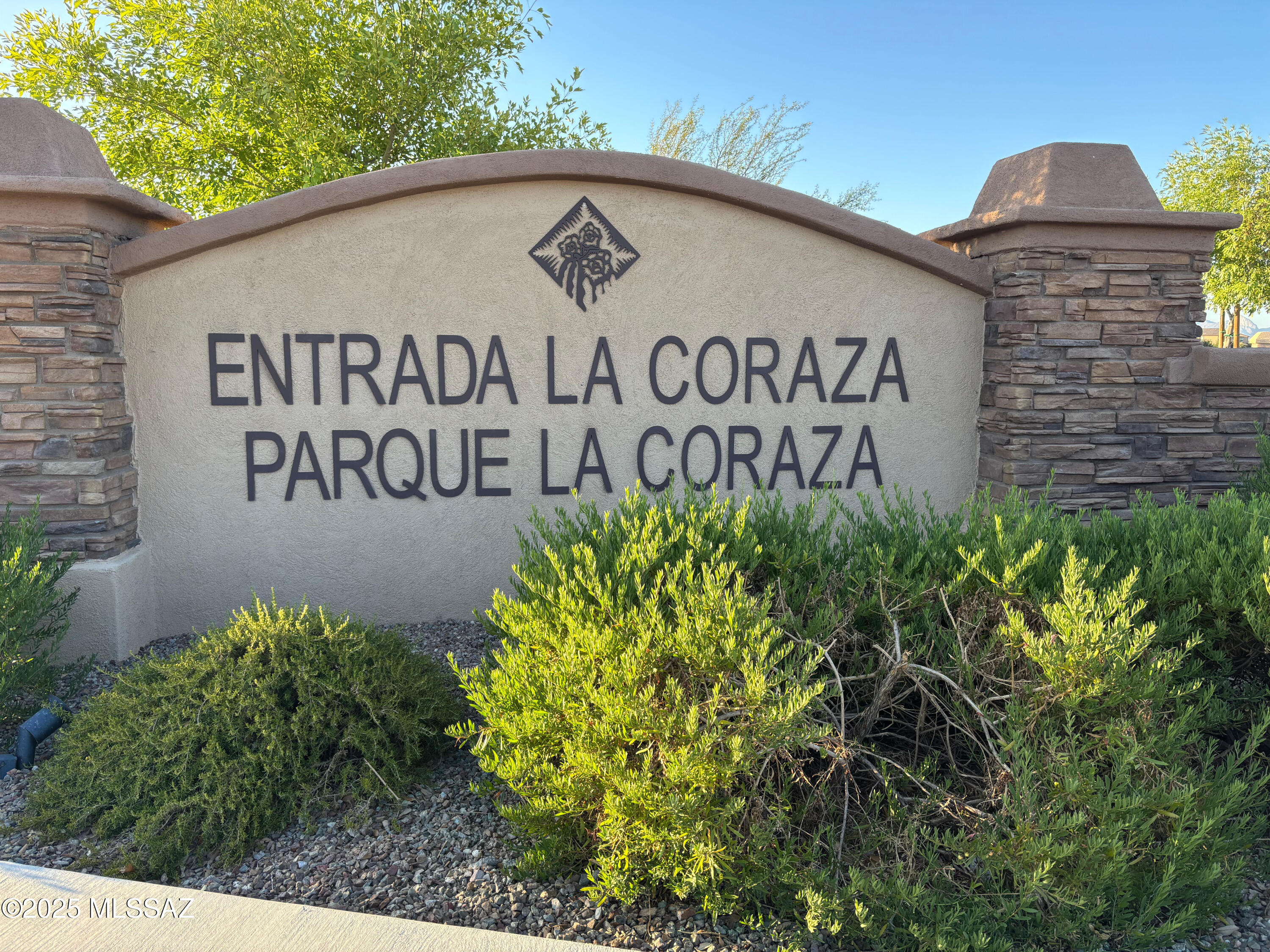 Entrada Del Pueblo - Residential