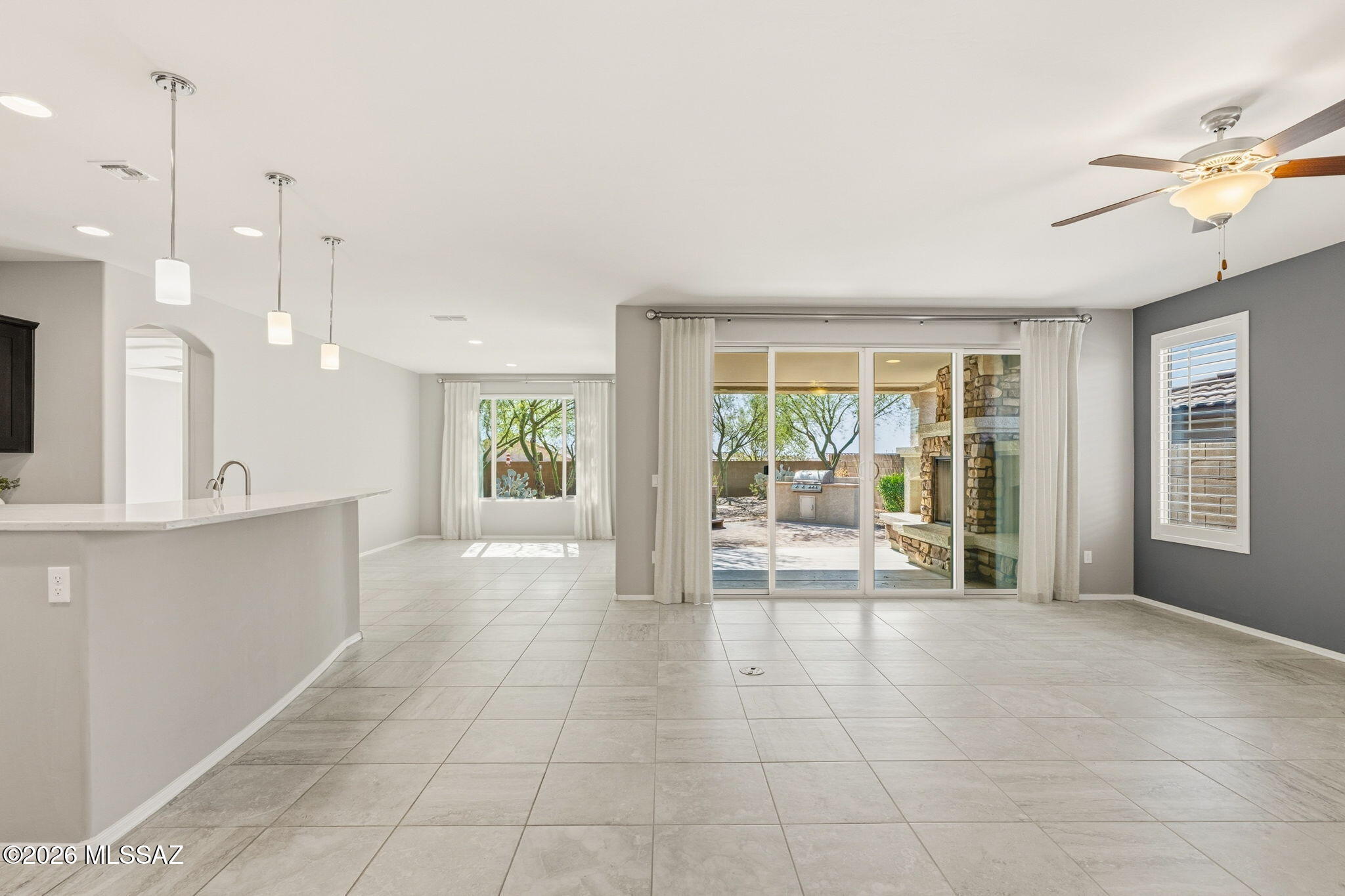 Del Webb At Dove Mountain SQ20131930189 - Residential