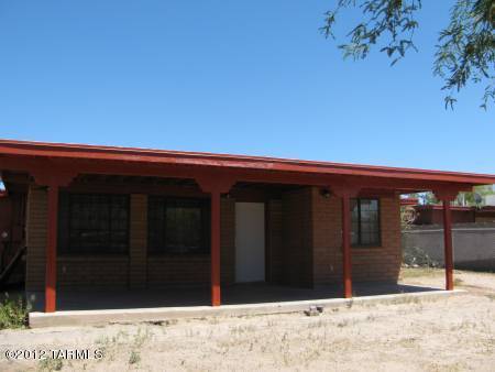 Casas Del Oeste(1-79) - Residential Lease