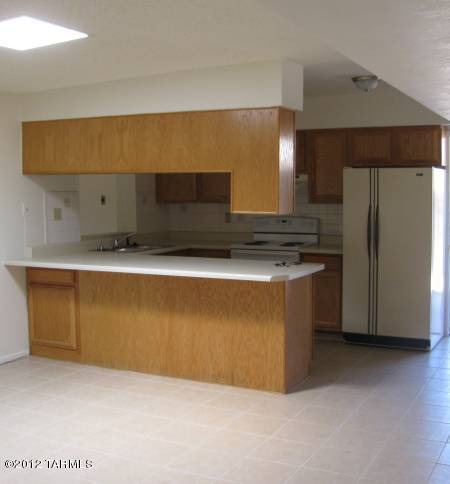 Casas Del Oeste(1-79) - Residential Lease