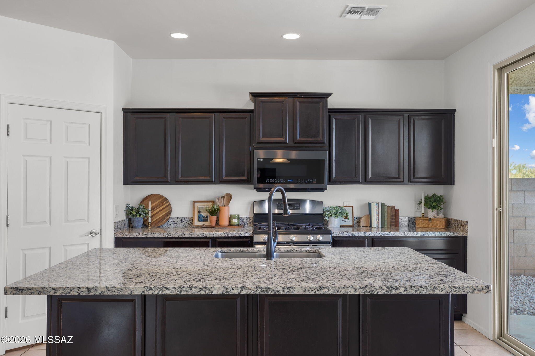 New Tucson Unit NO. 5 (1-312) - Residential