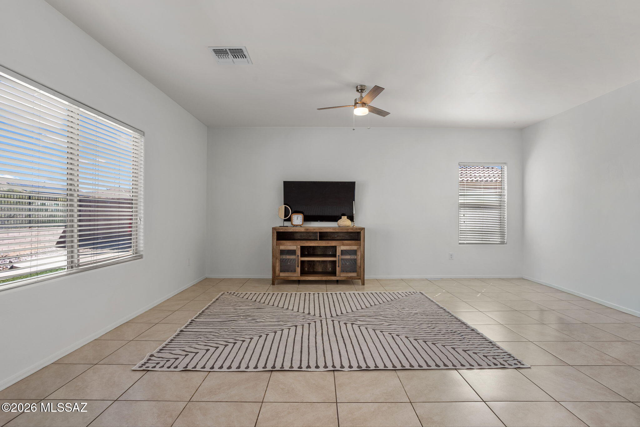 New Tucson Unit NO. 5 (1-312) - Residential