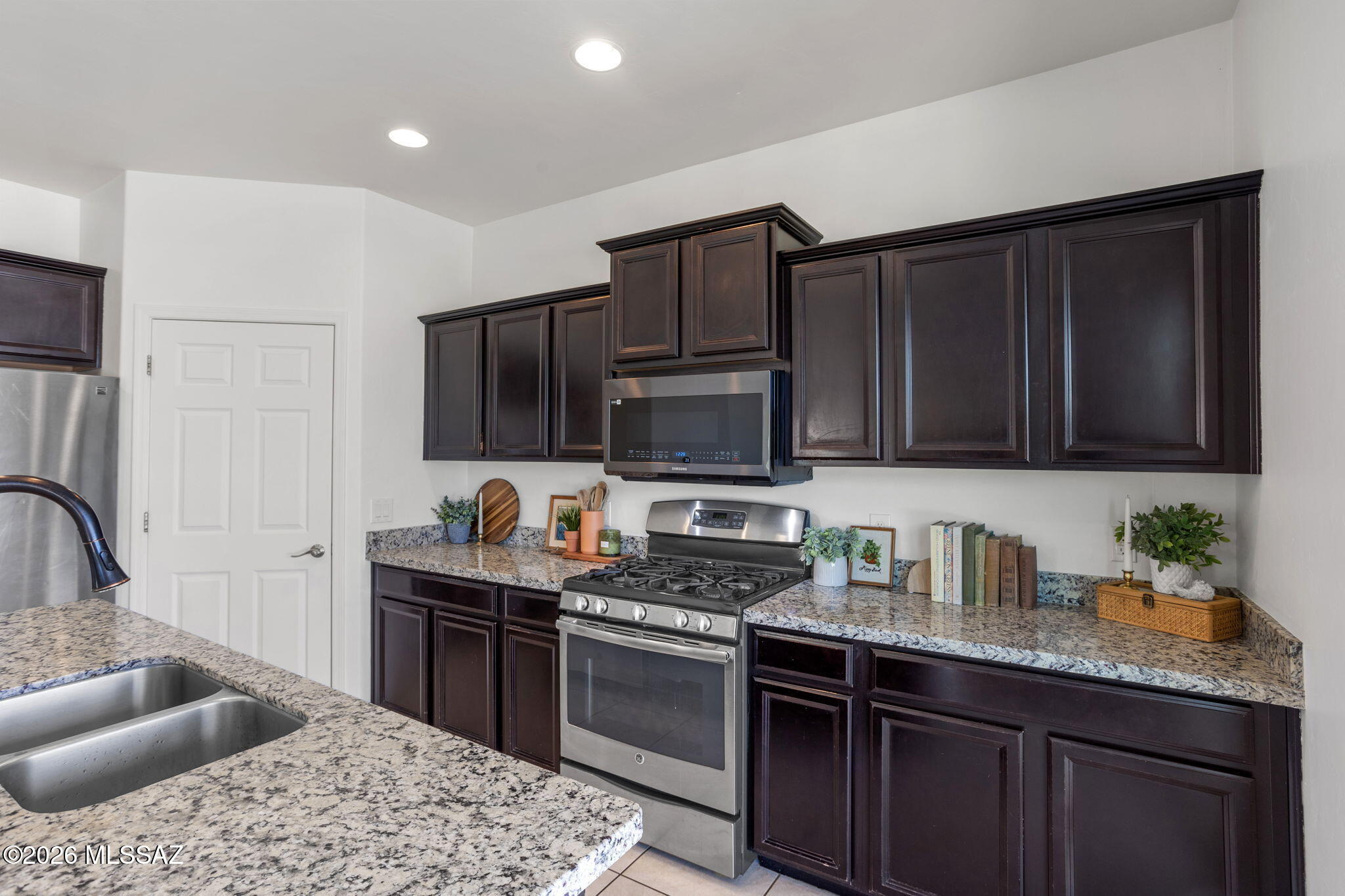 New Tucson Unit NO. 5 (1-312) - Residential