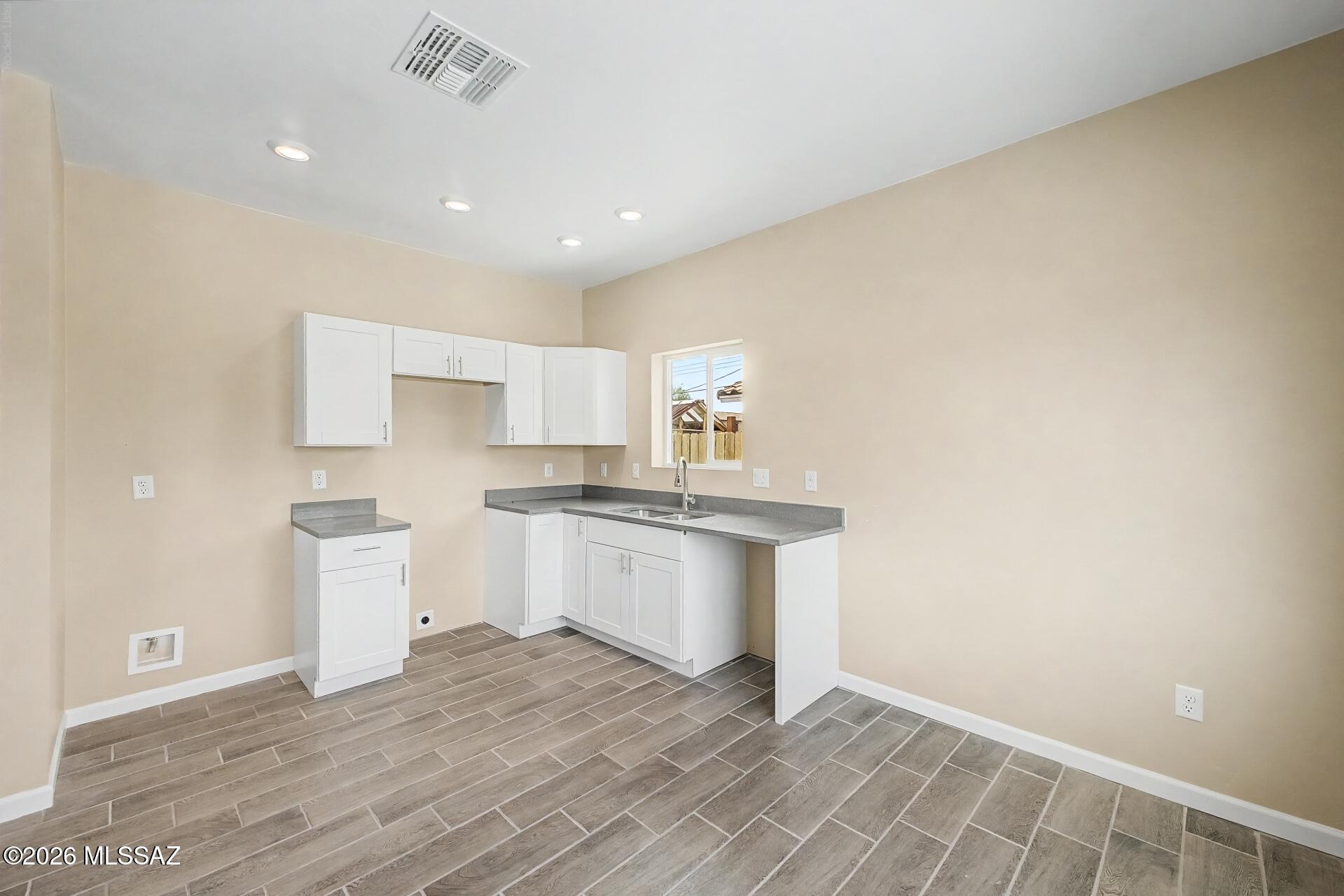 Coronado Heights - Residential Income