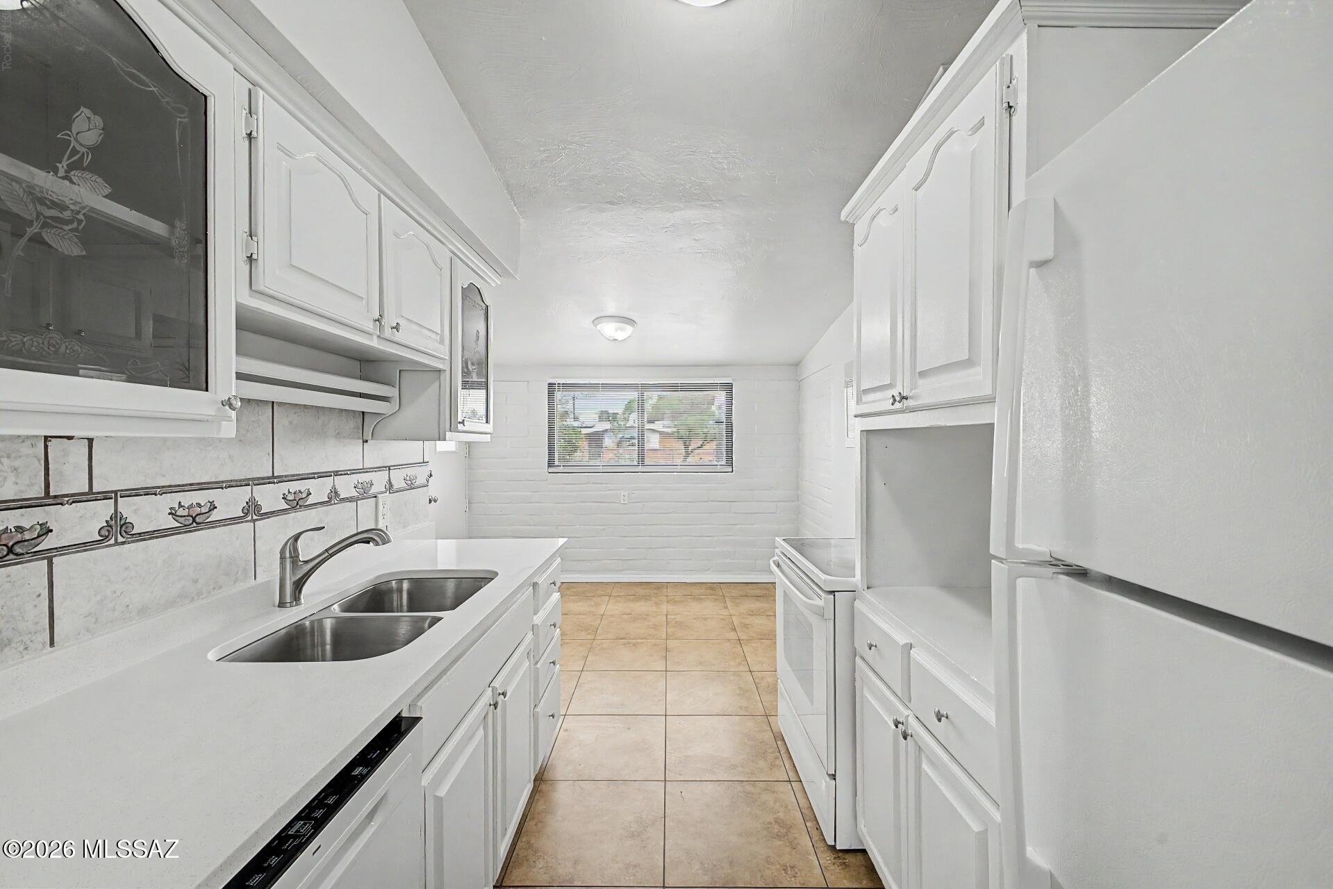 Fiesta Park - Residential